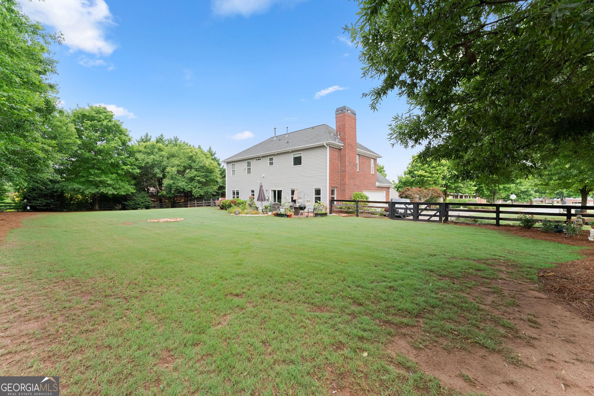 1233 White Columns Drive