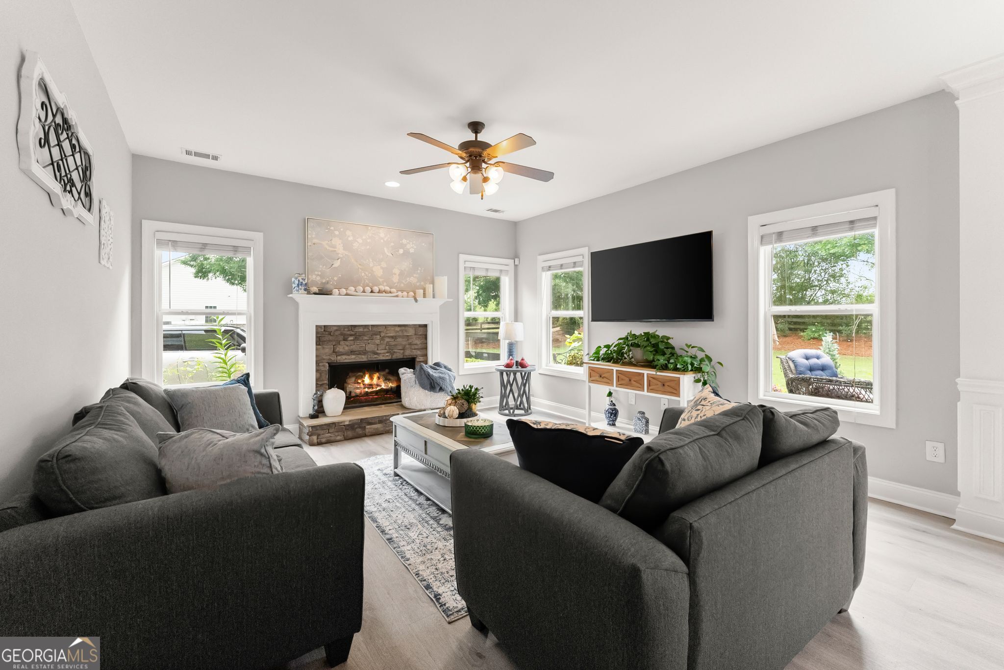 1233 White Columns Drive