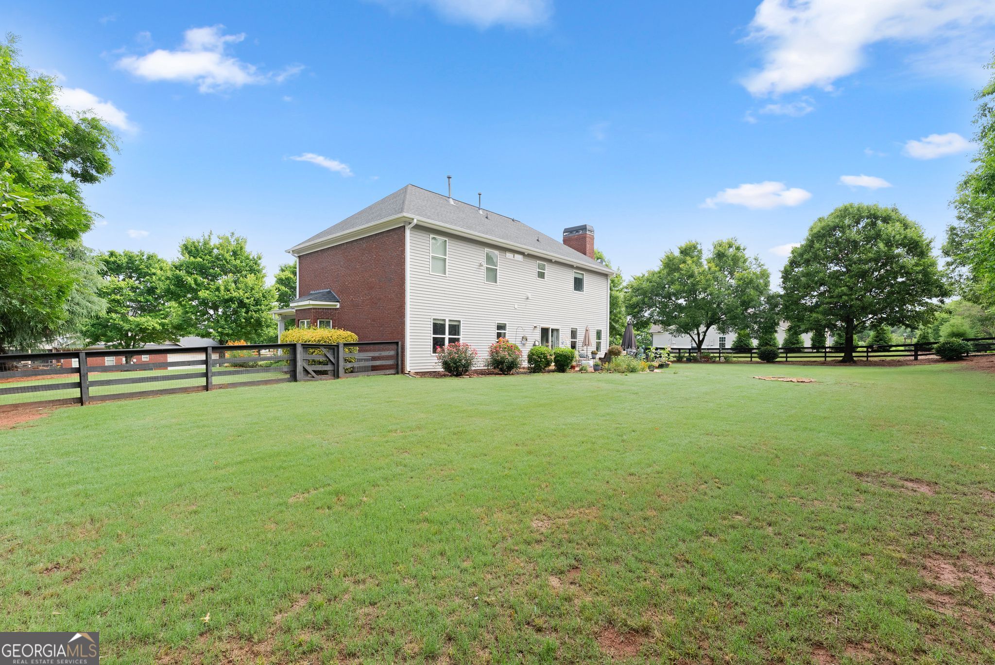 1233 White Columns Drive