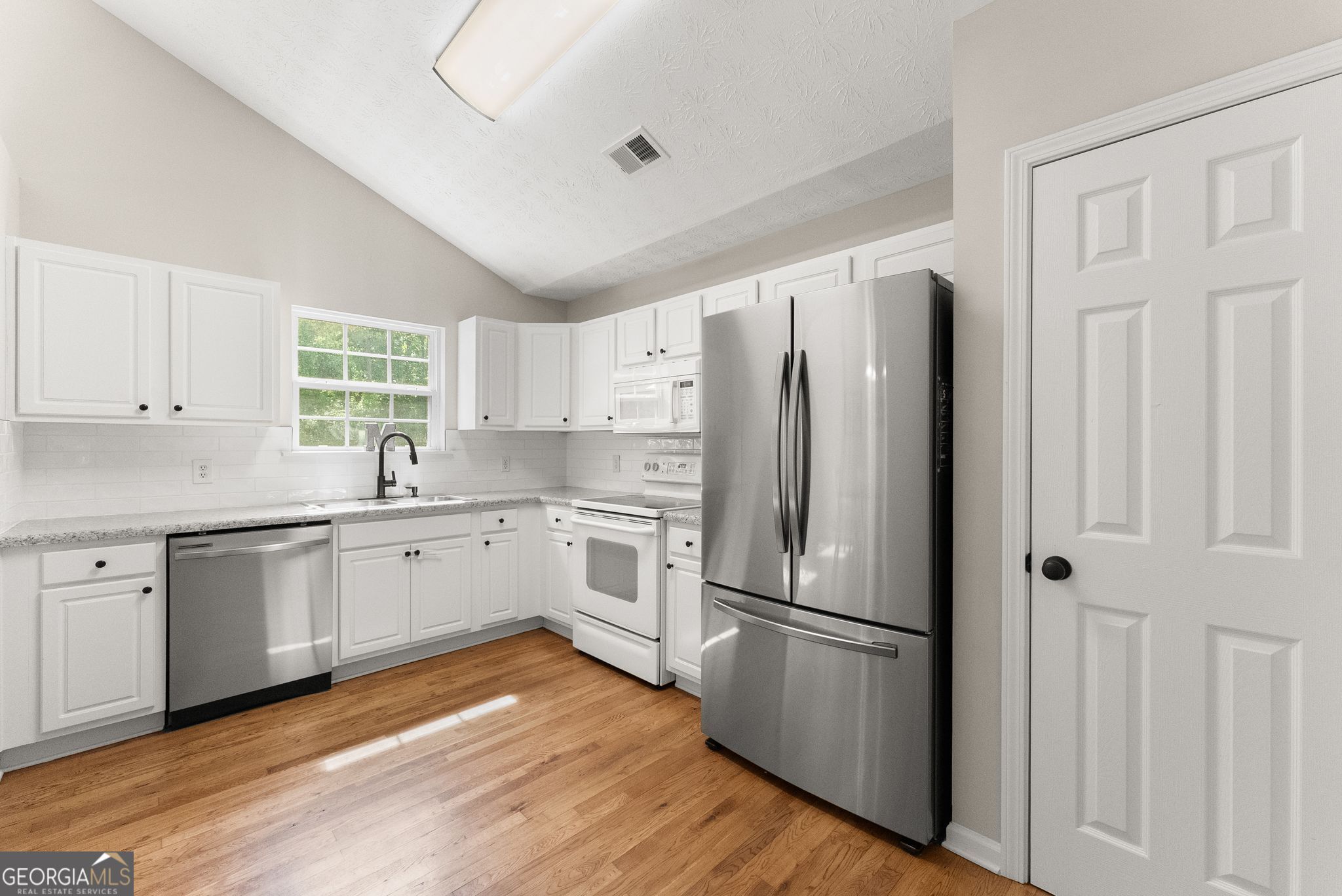 5105 Reynolds Court