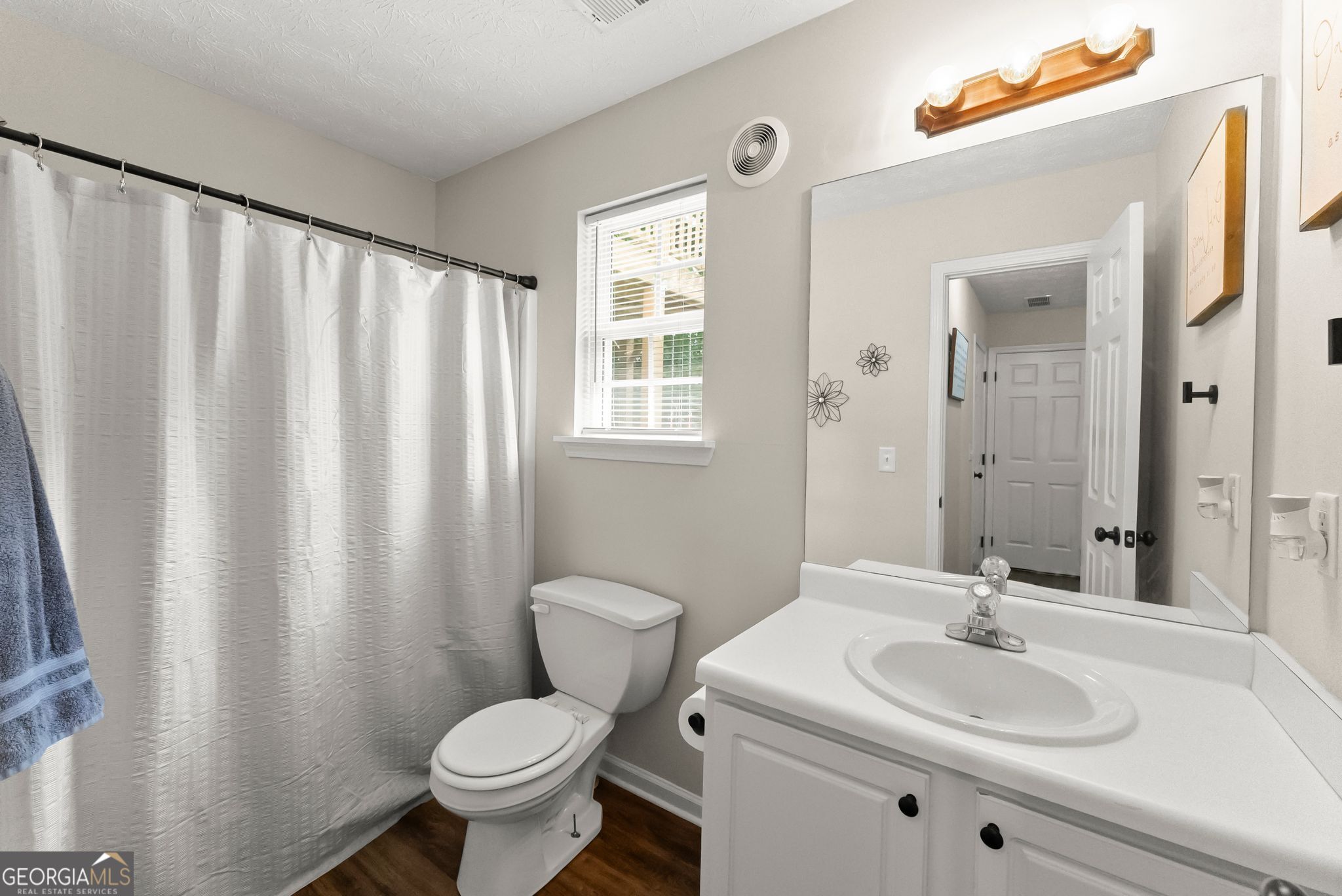 5105 Reynolds Court