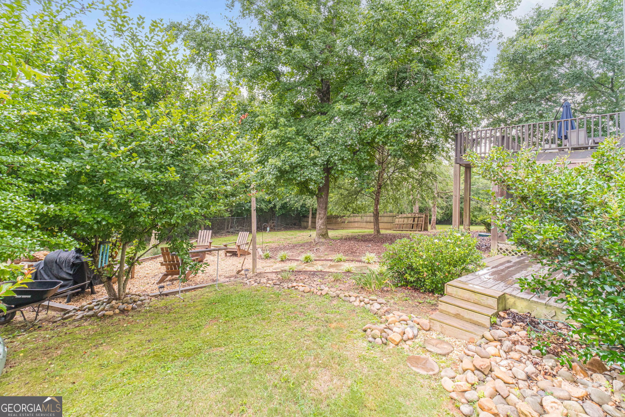 946 Golden Meadows Lane