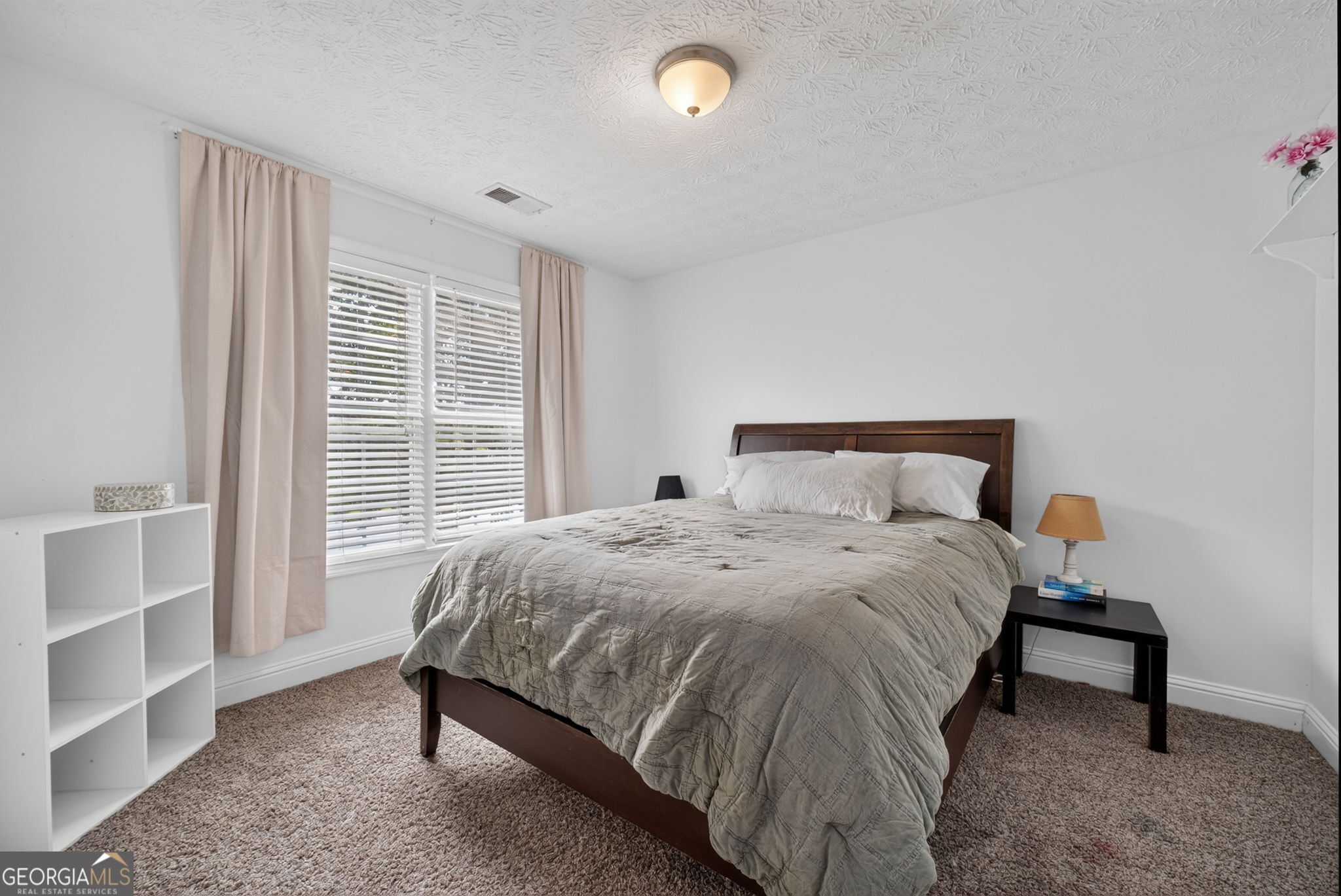 946 Golden Meadows Lane