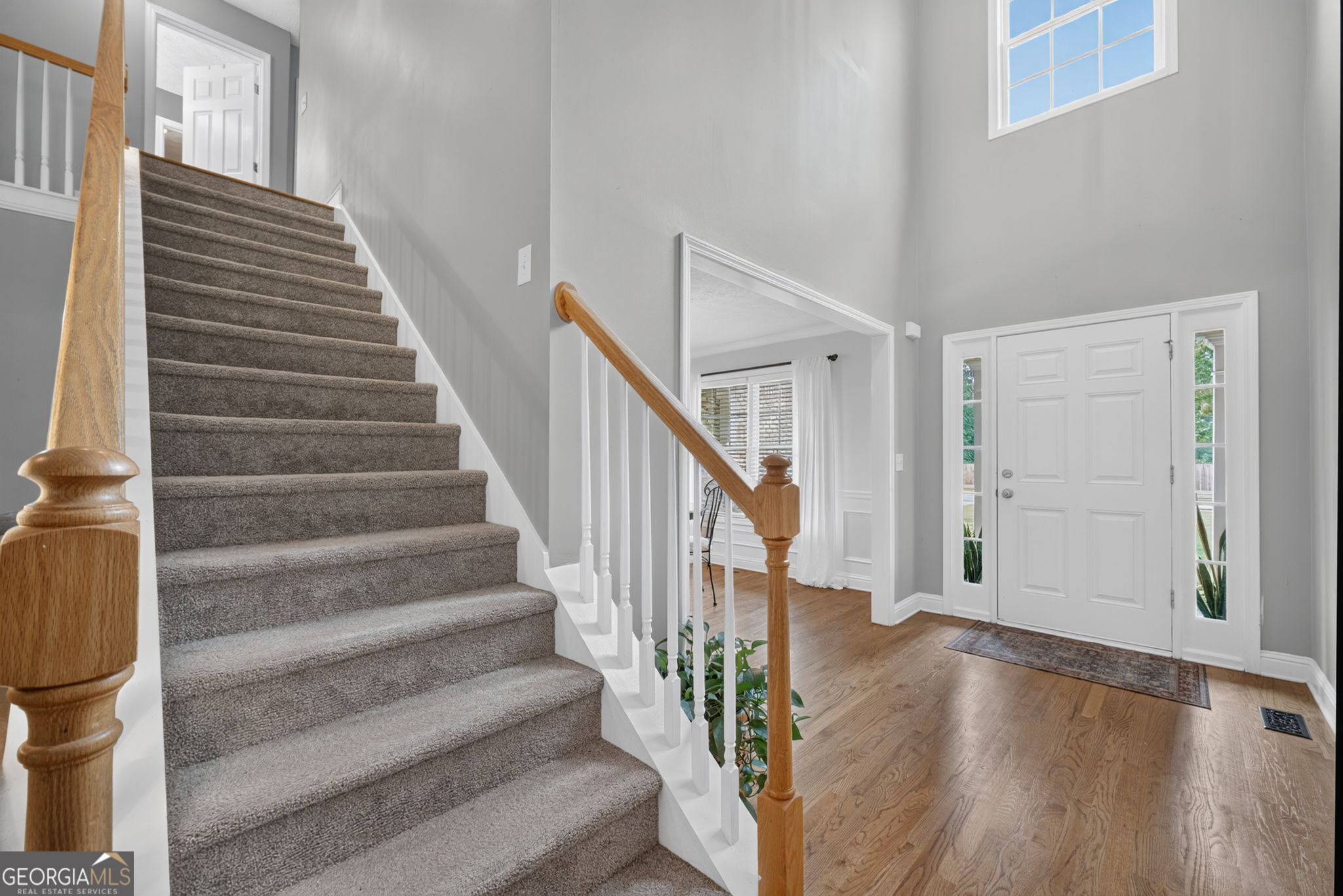 946 Golden Meadows Lane