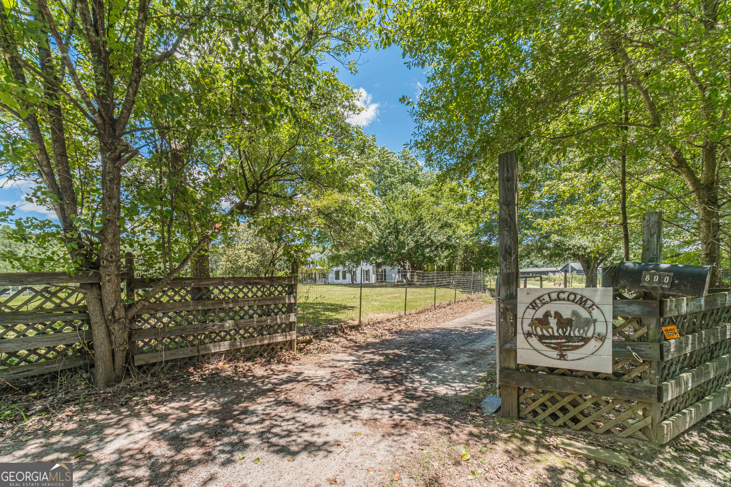 890 Fairplay Drive
