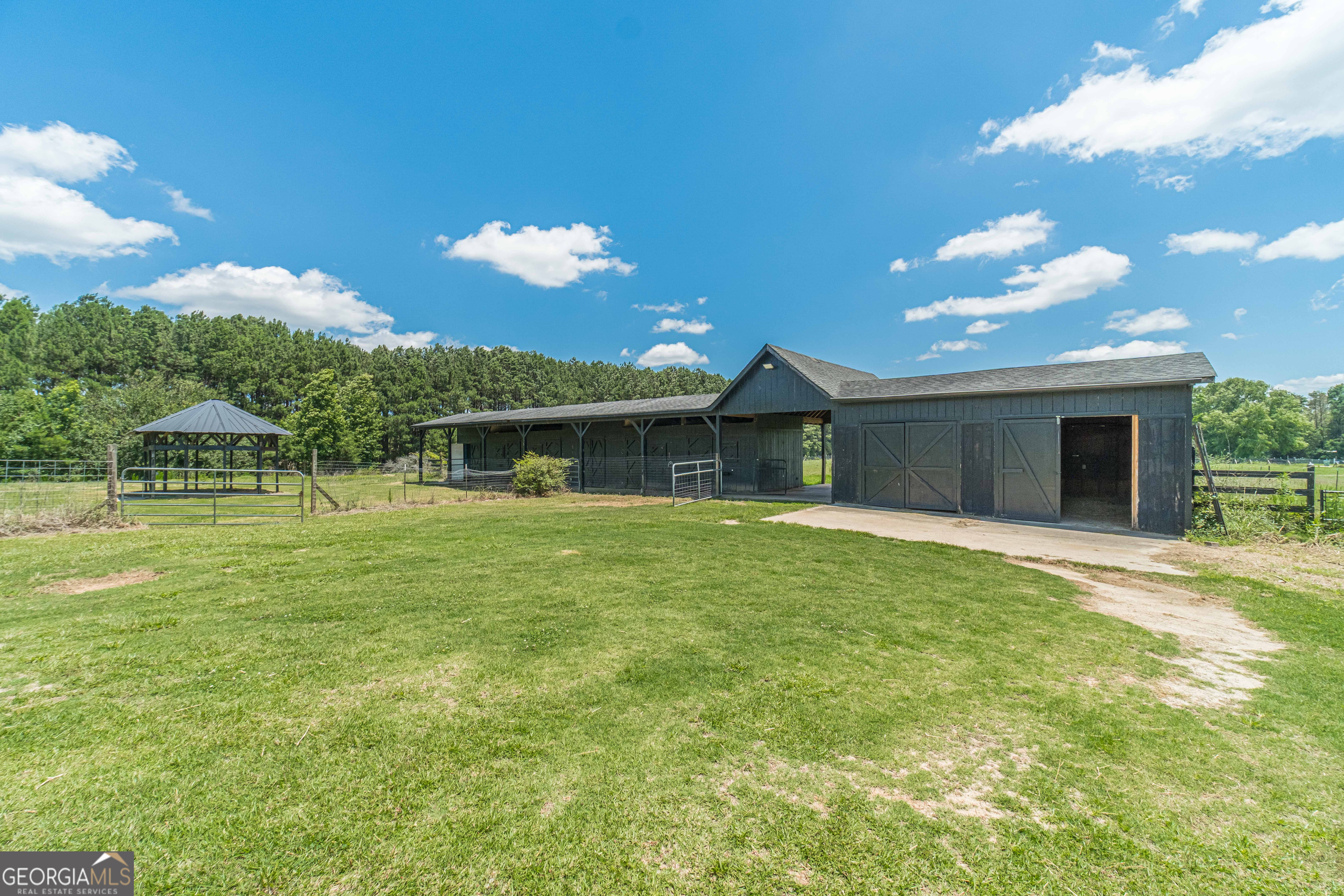 890 Fairplay Drive