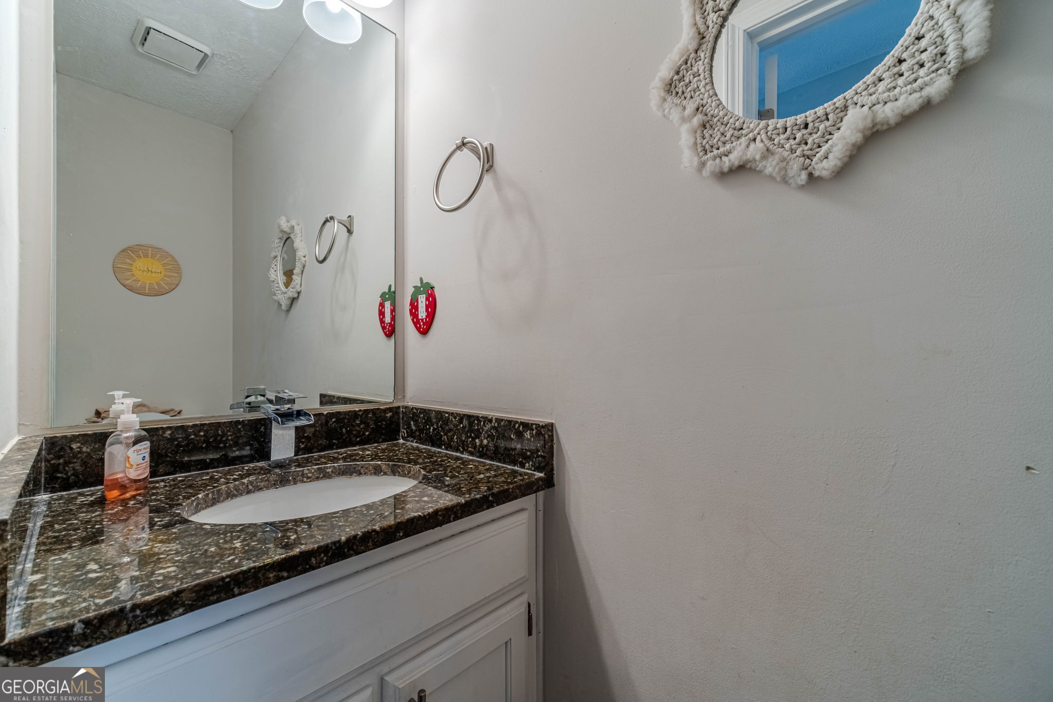 484 Daisy Trail