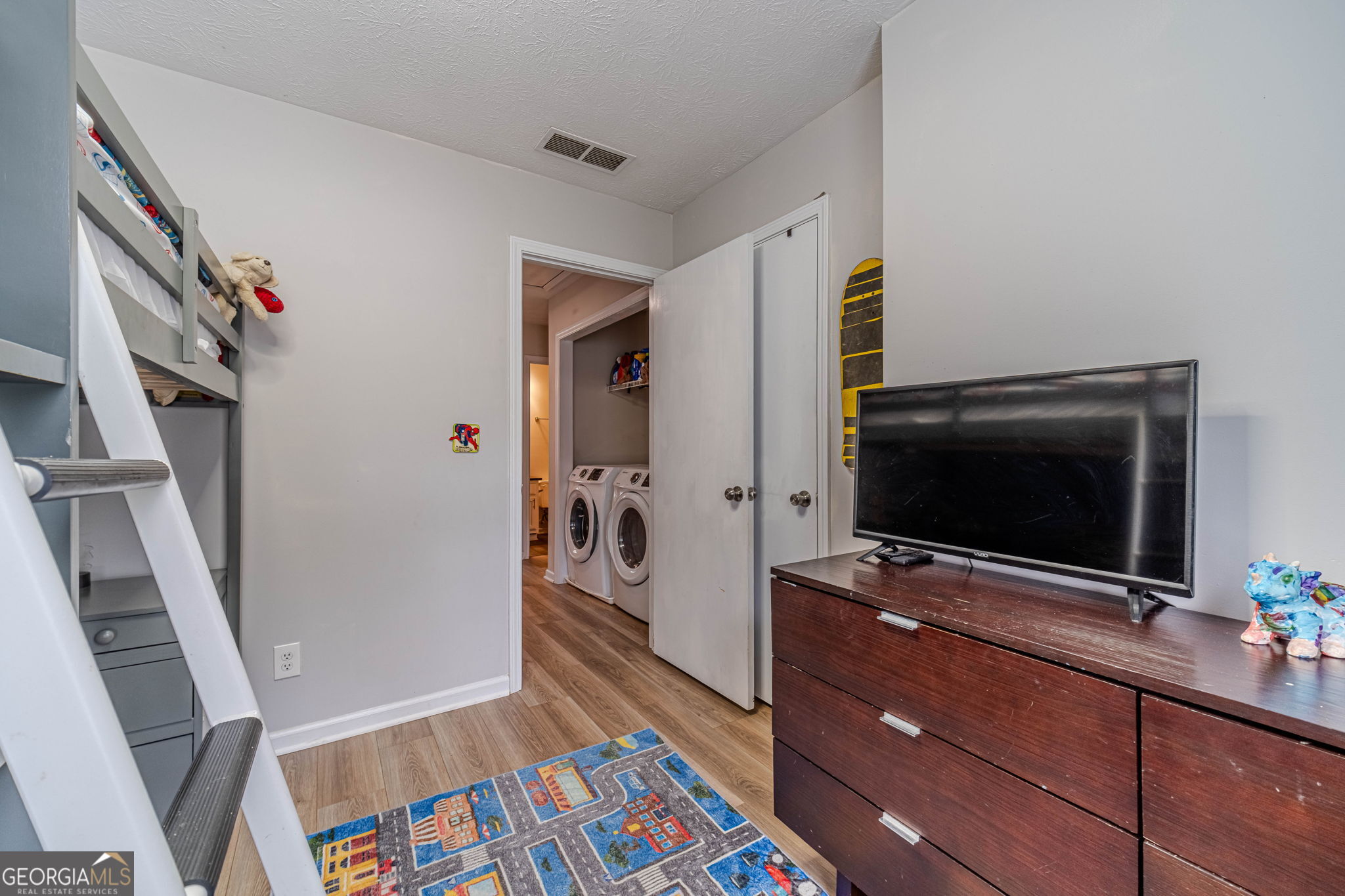 484 Daisy Trail
