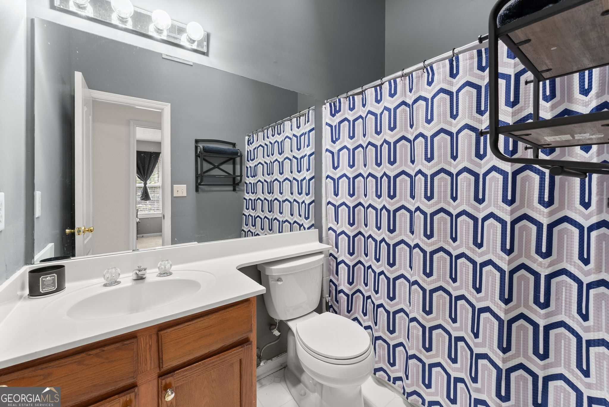 3202 Summit Glen Drive