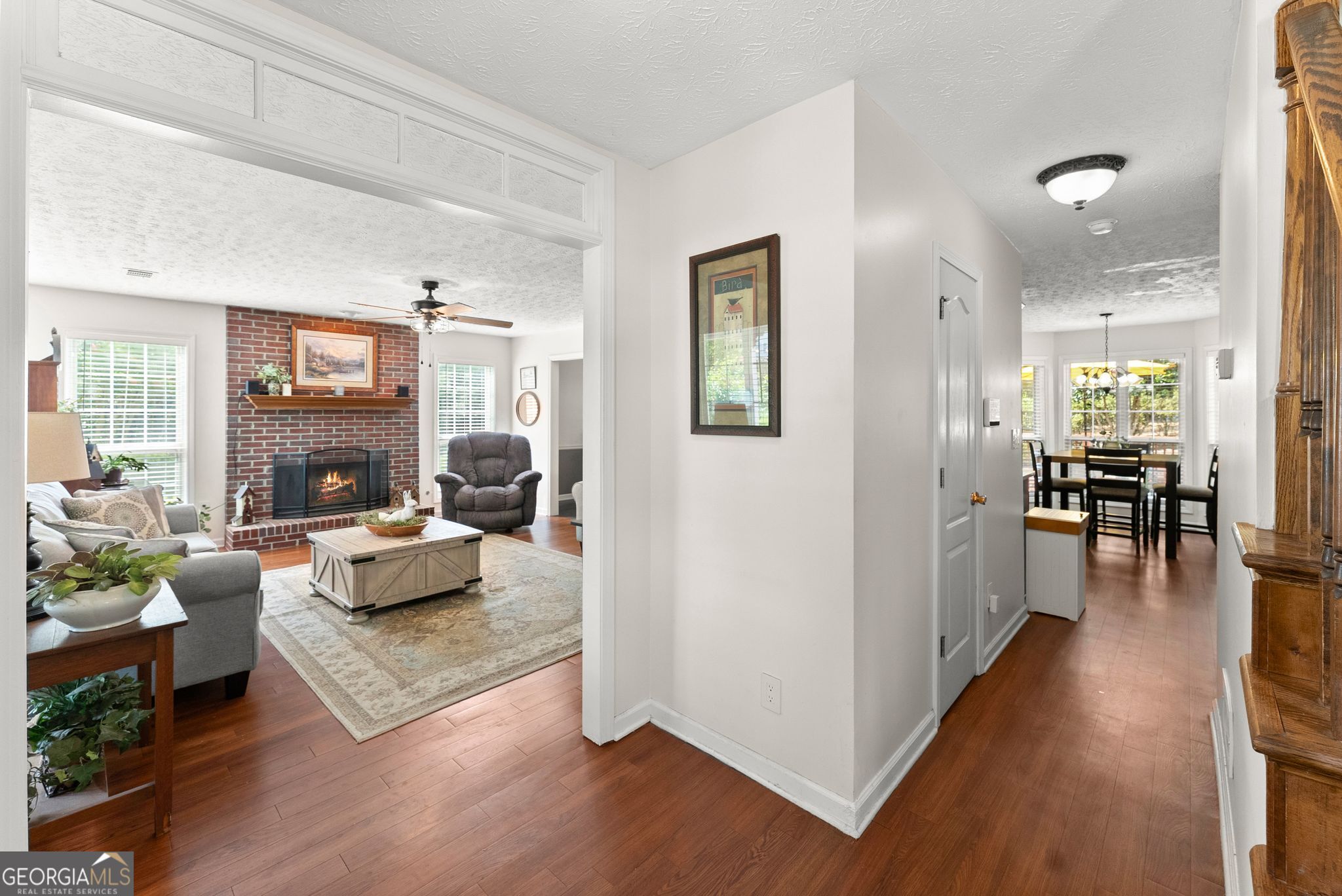 3202 Summit Glen Drive