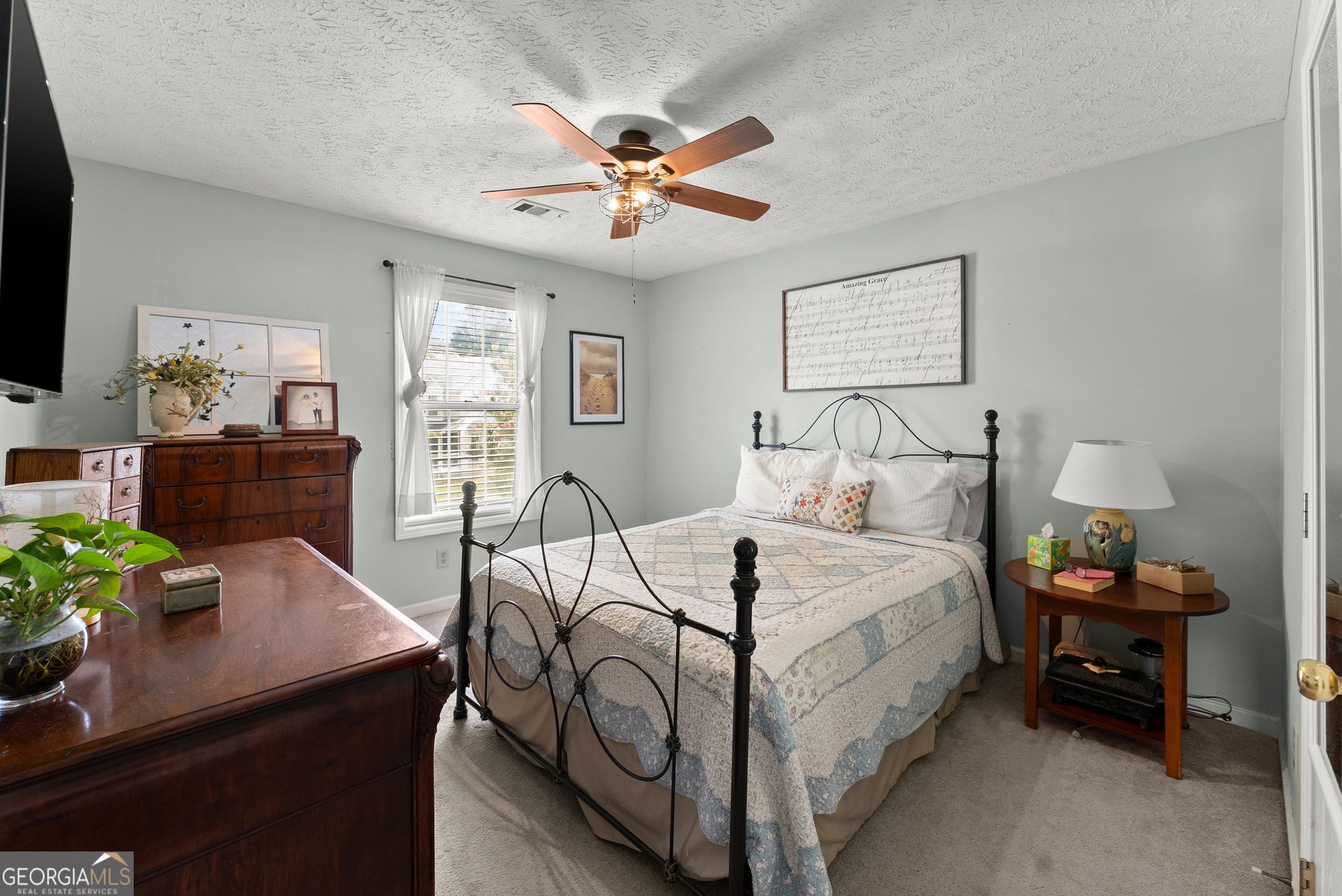 3202 Summit Glen Drive