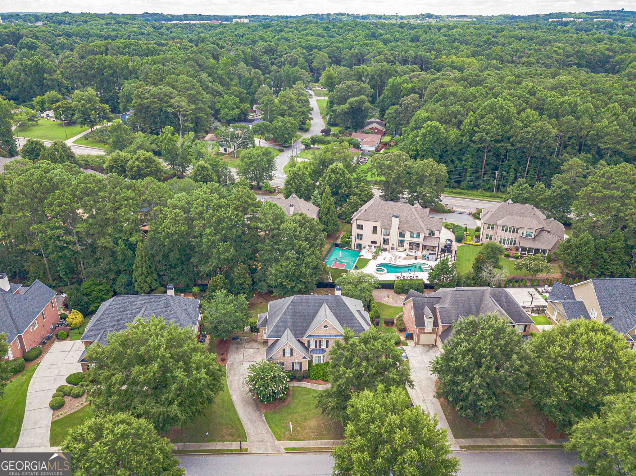 562 Grassmeade Way