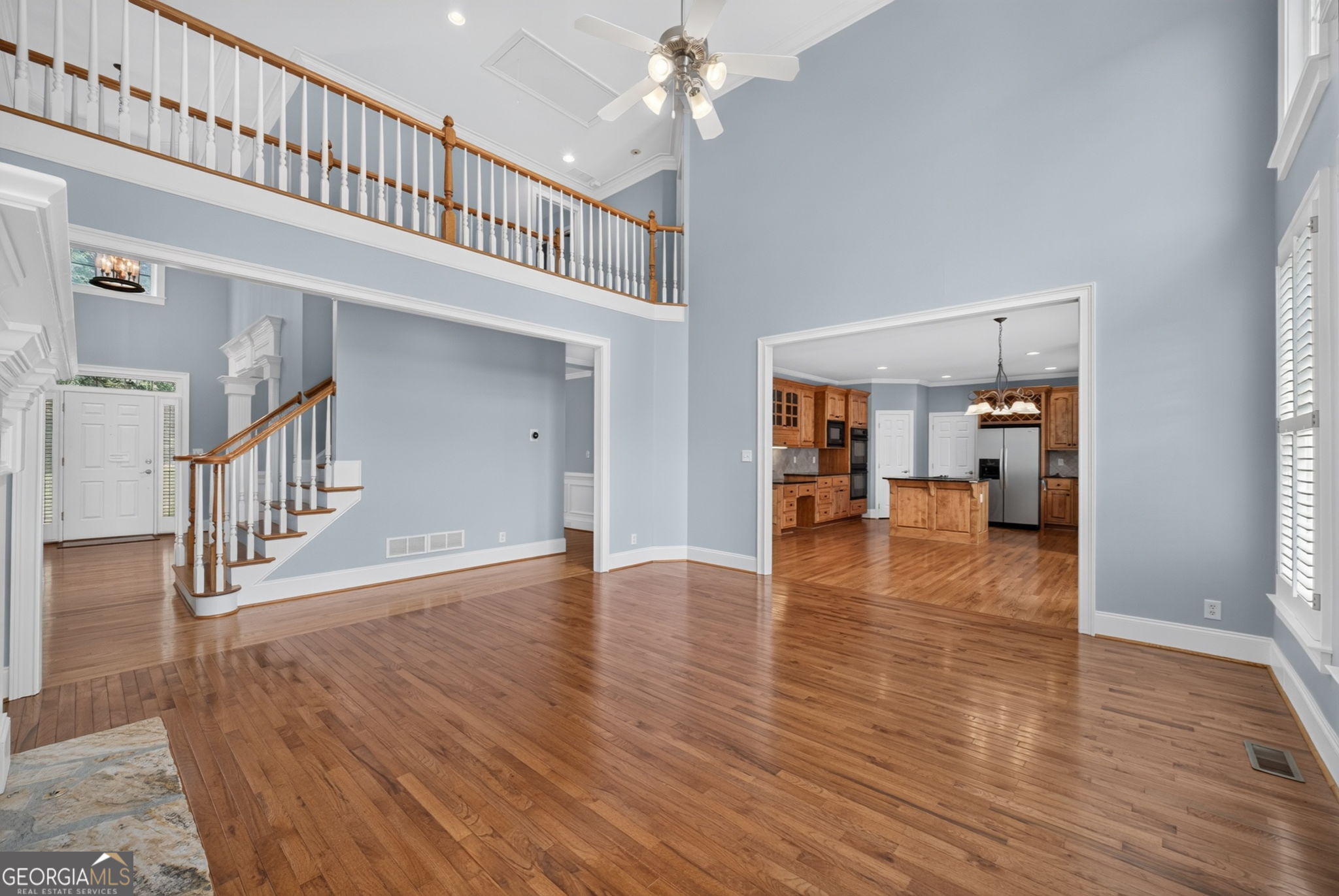 562 Grassmeade Way