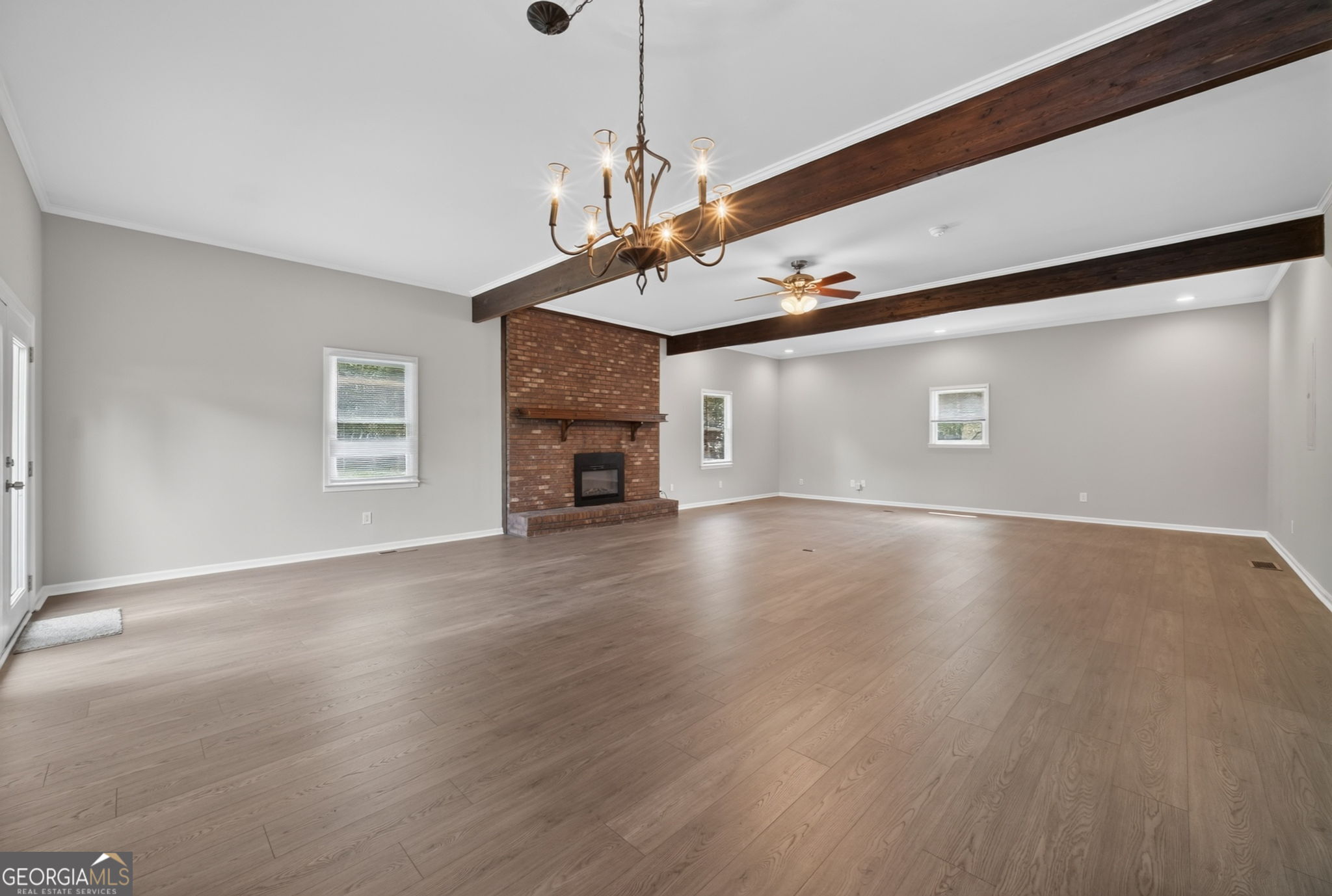 1610 Rose Garden Lane
