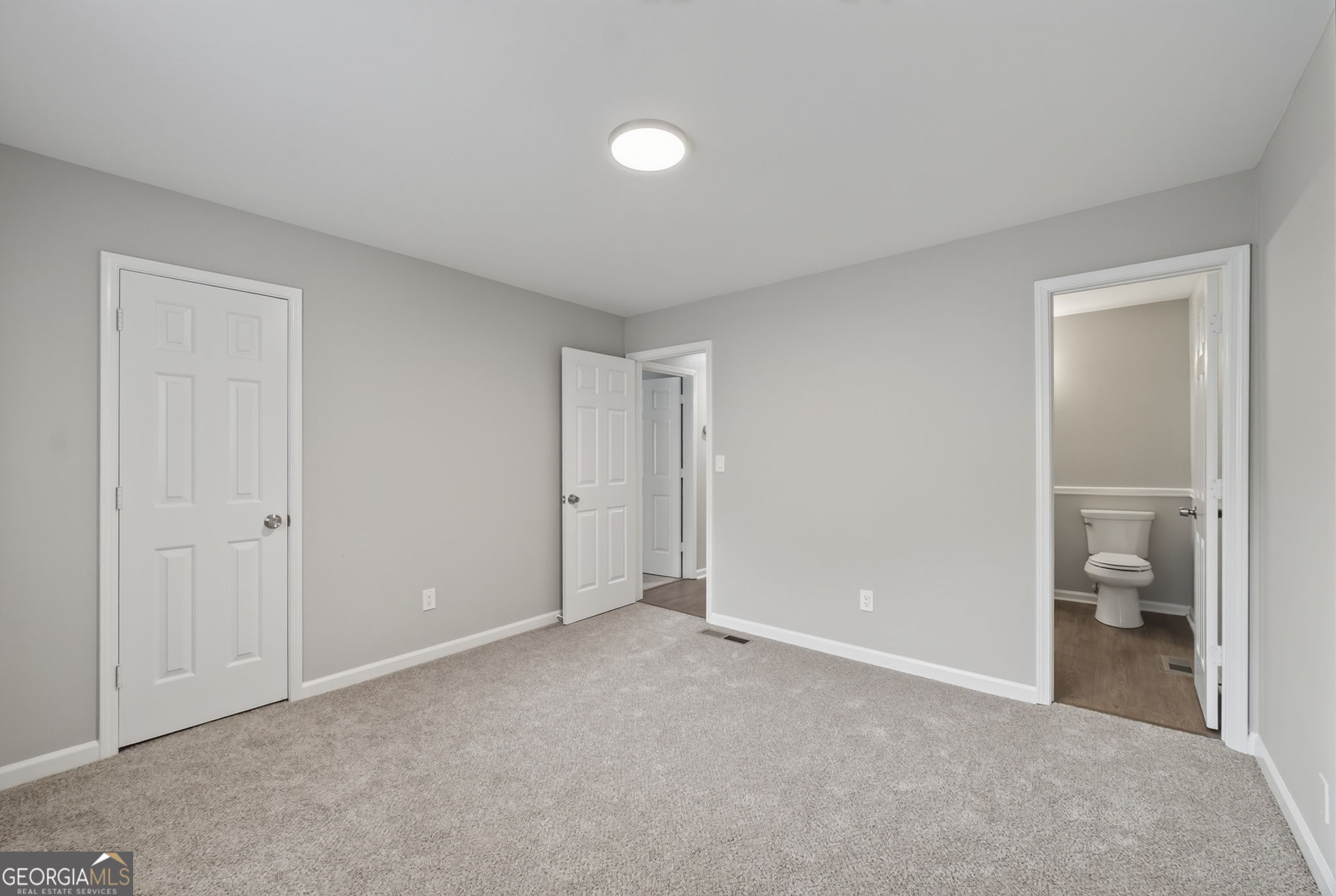 1610 Rose Garden Lane