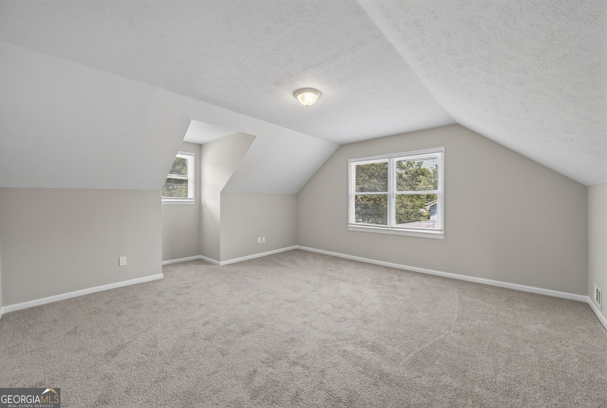 1610 Rose Garden Lane
