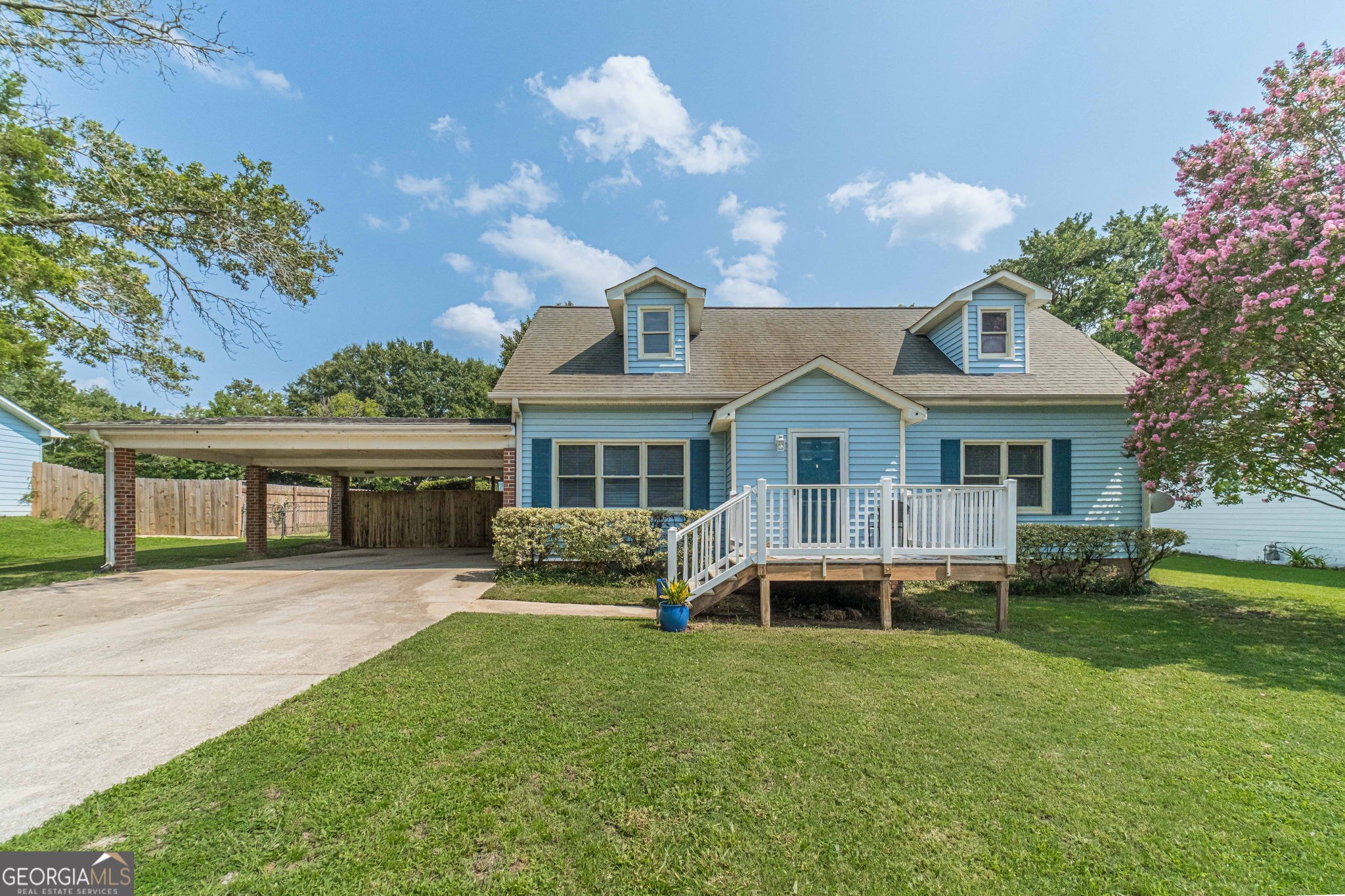 1610 Rose Garden Lane
