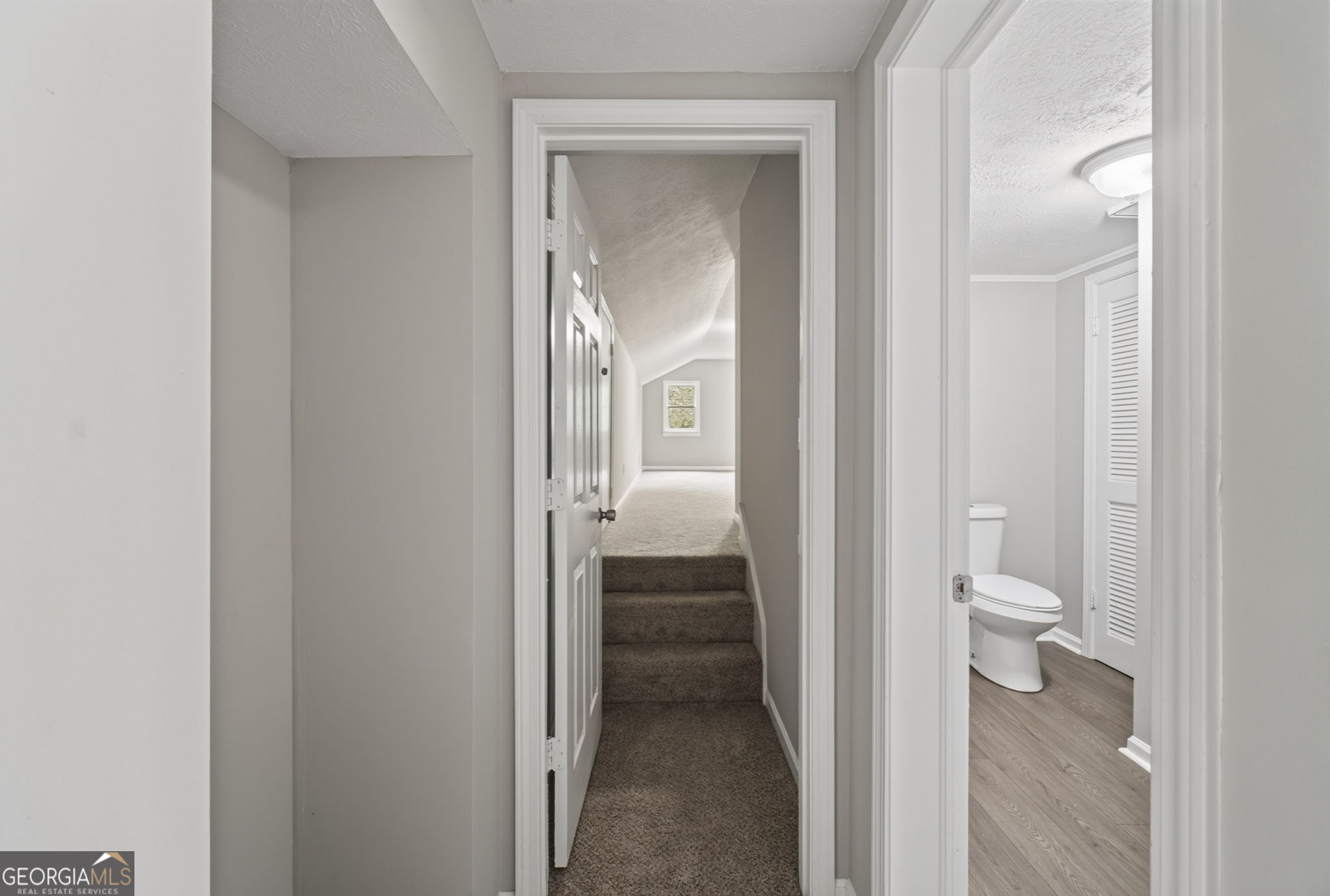 1610 Rose Garden Lane