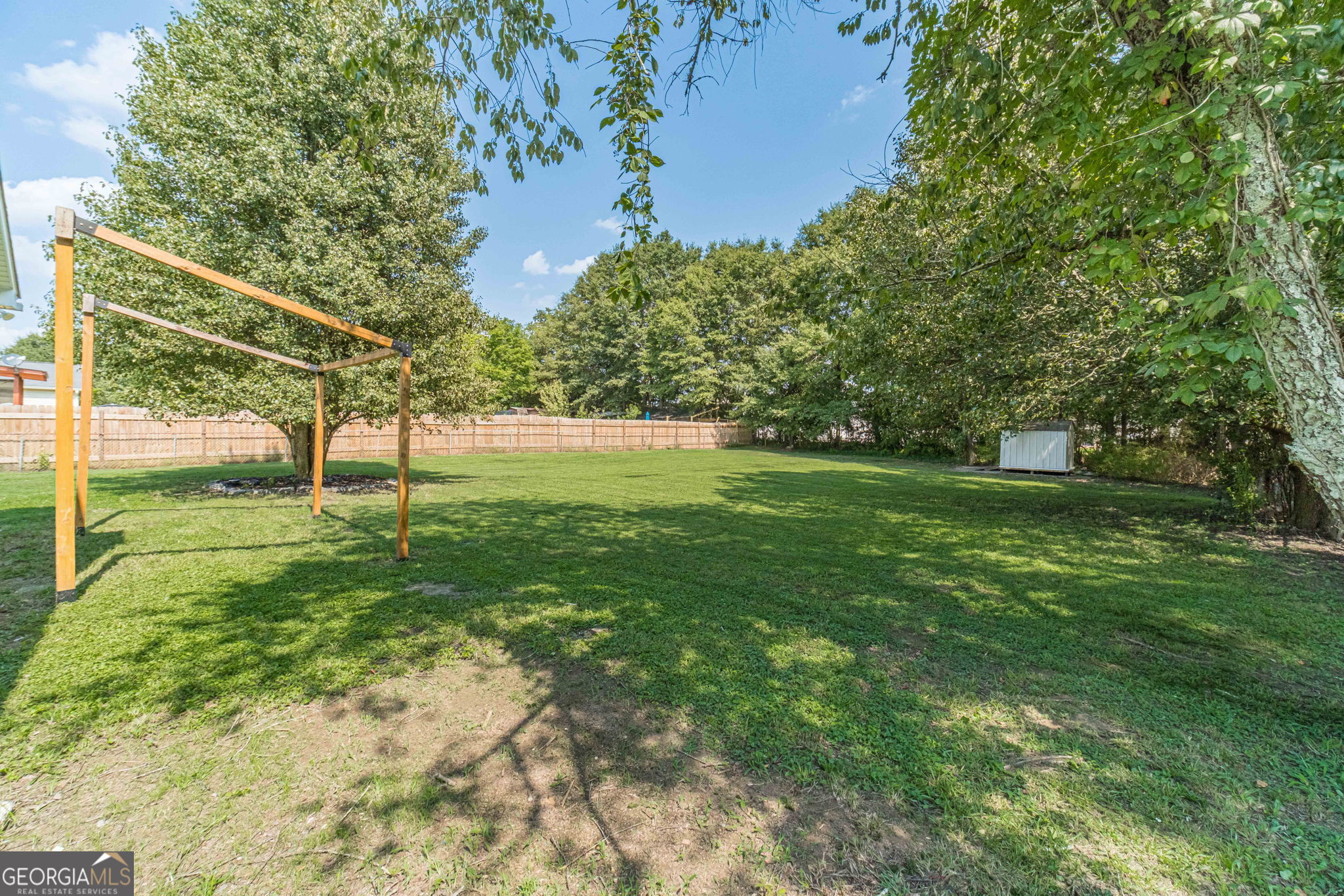 1610 Rose Garden Lane