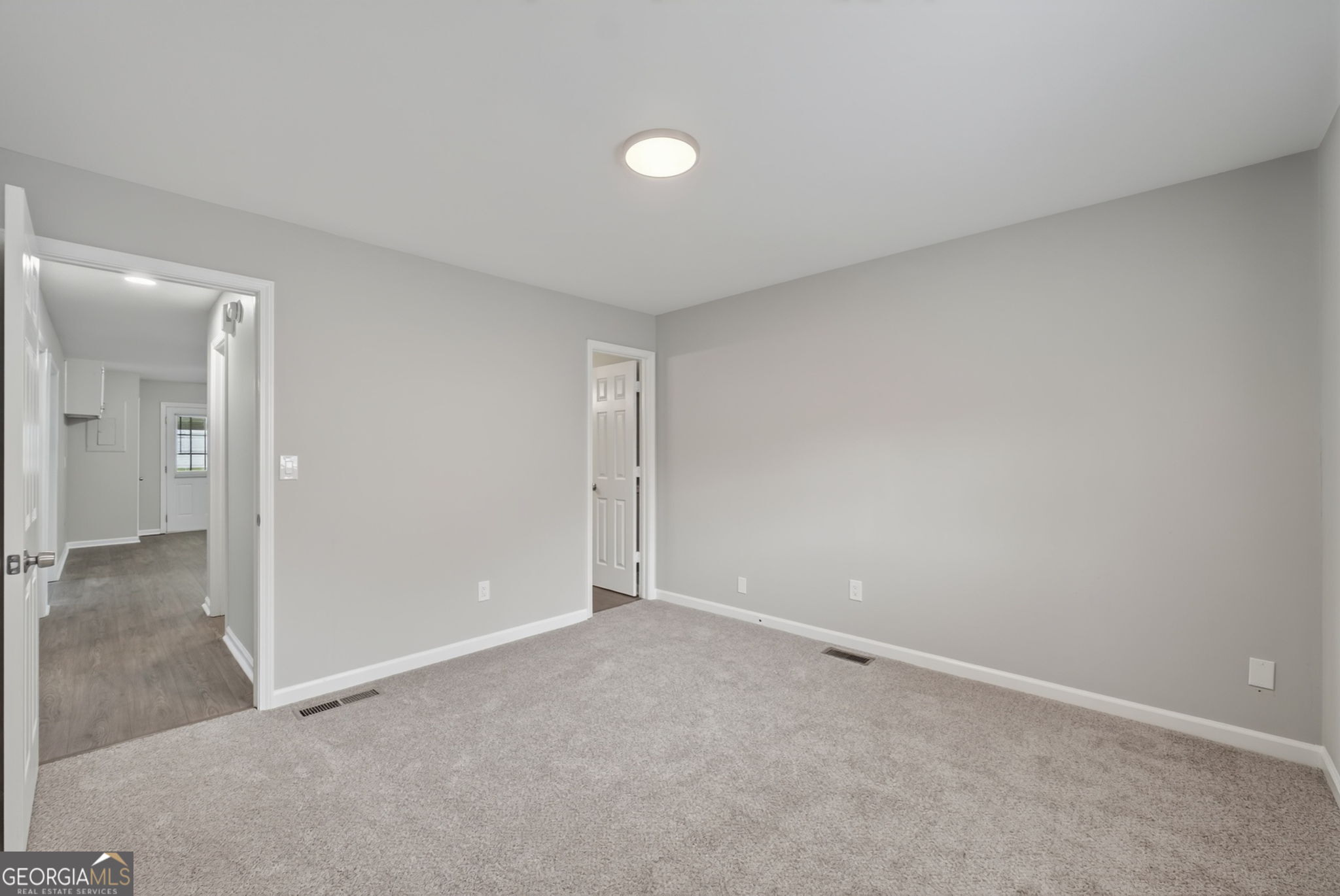 1610 Rose Garden Lane