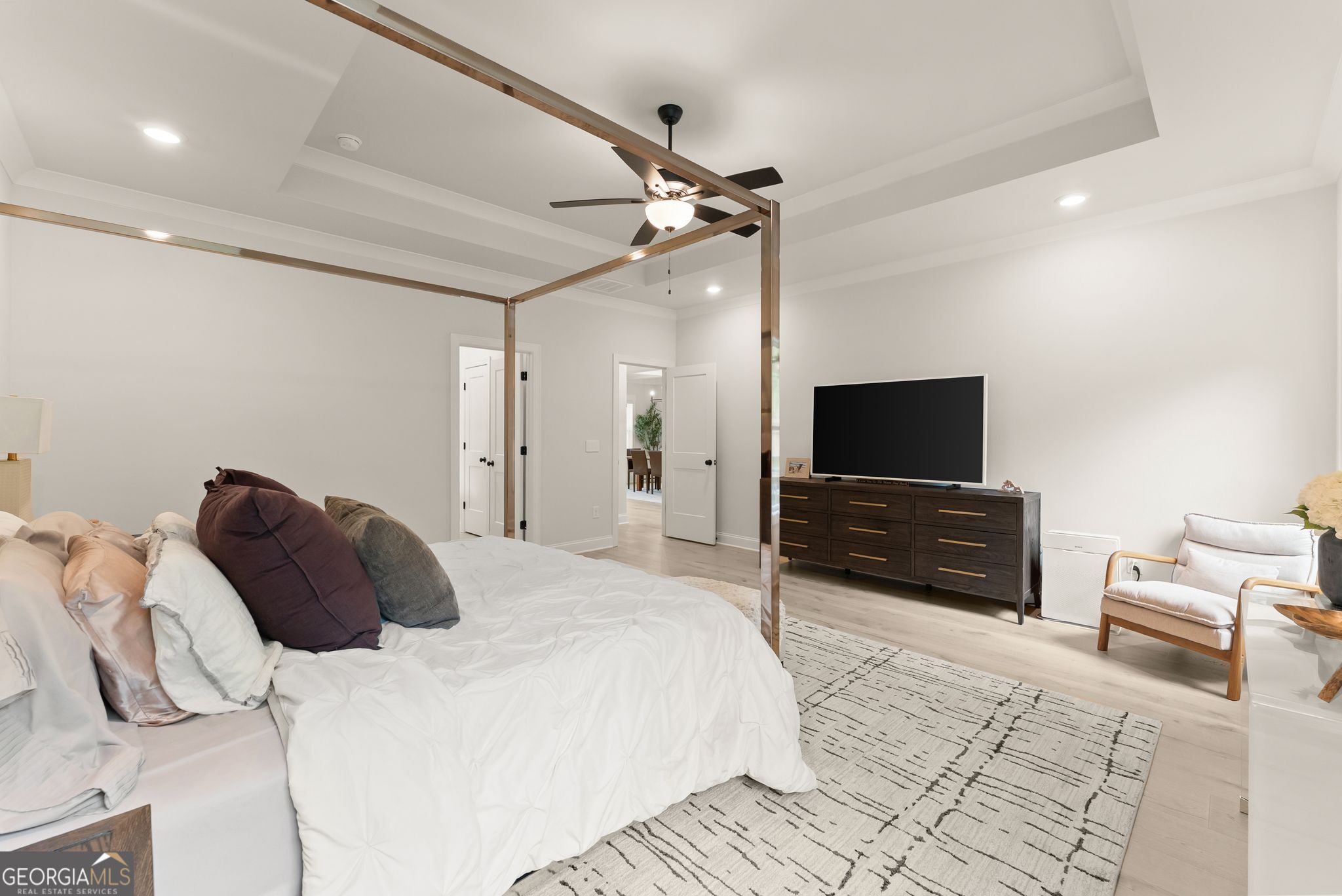 1081 Holly Drive