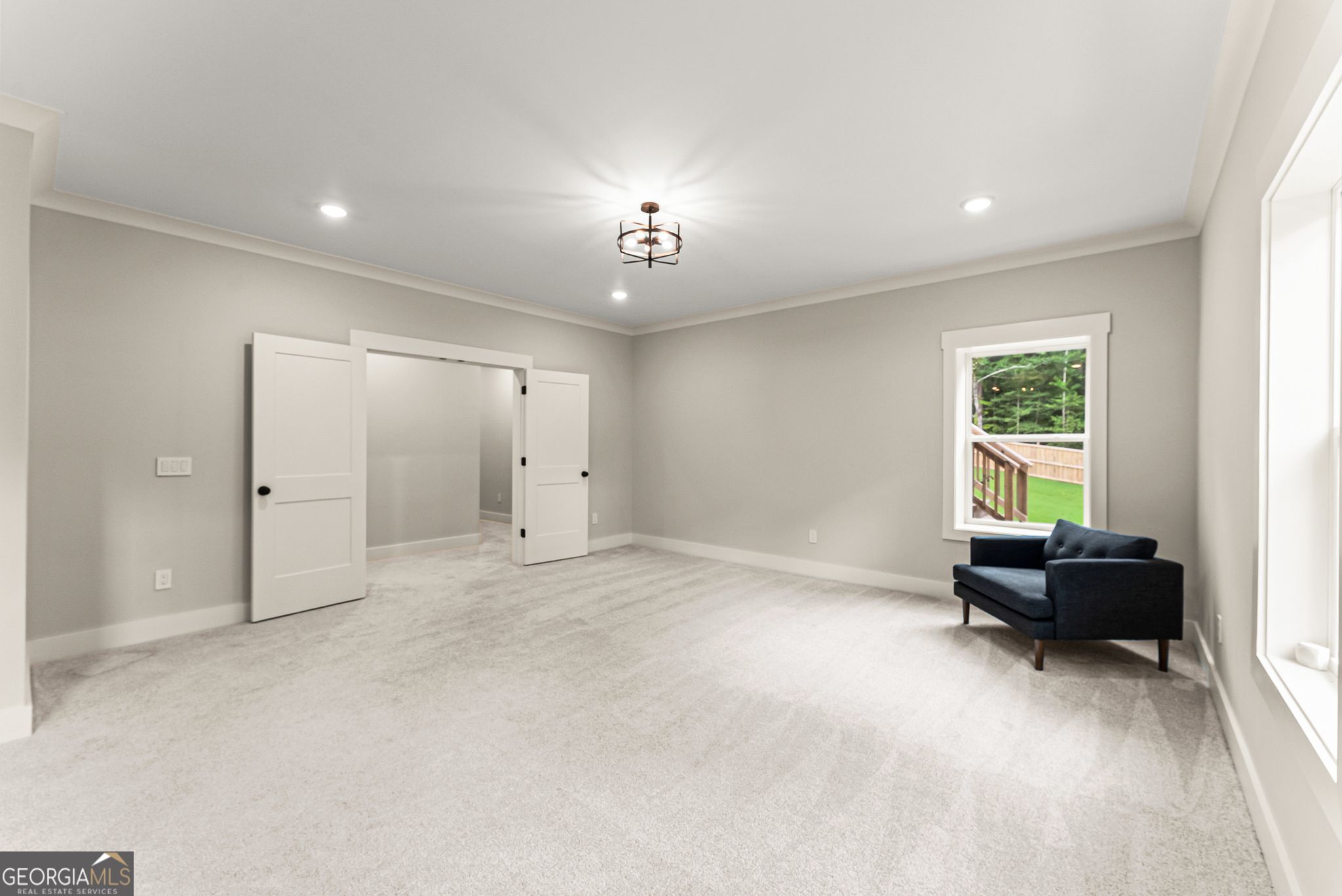 1081 Holly Drive