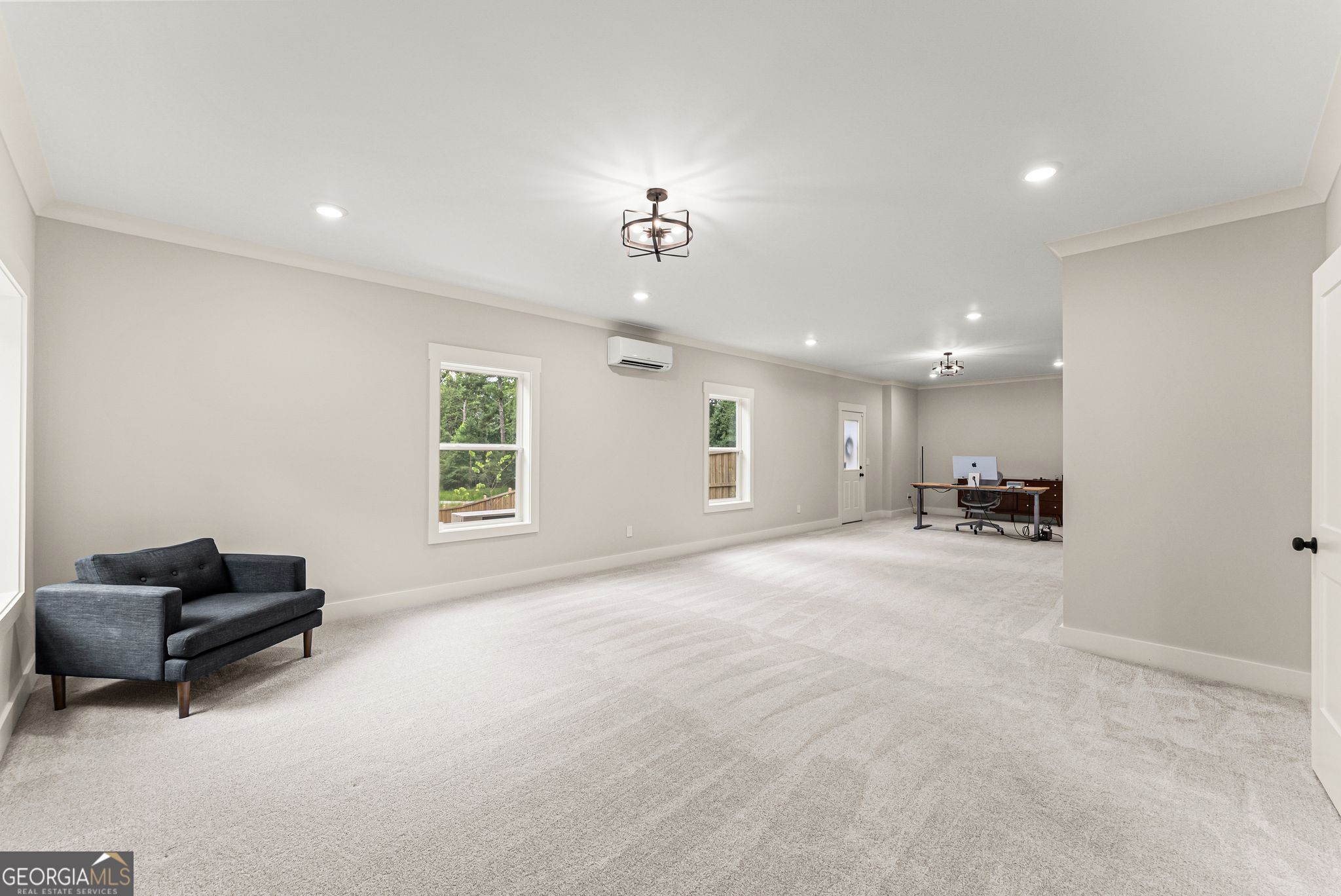 1081 Holly Drive