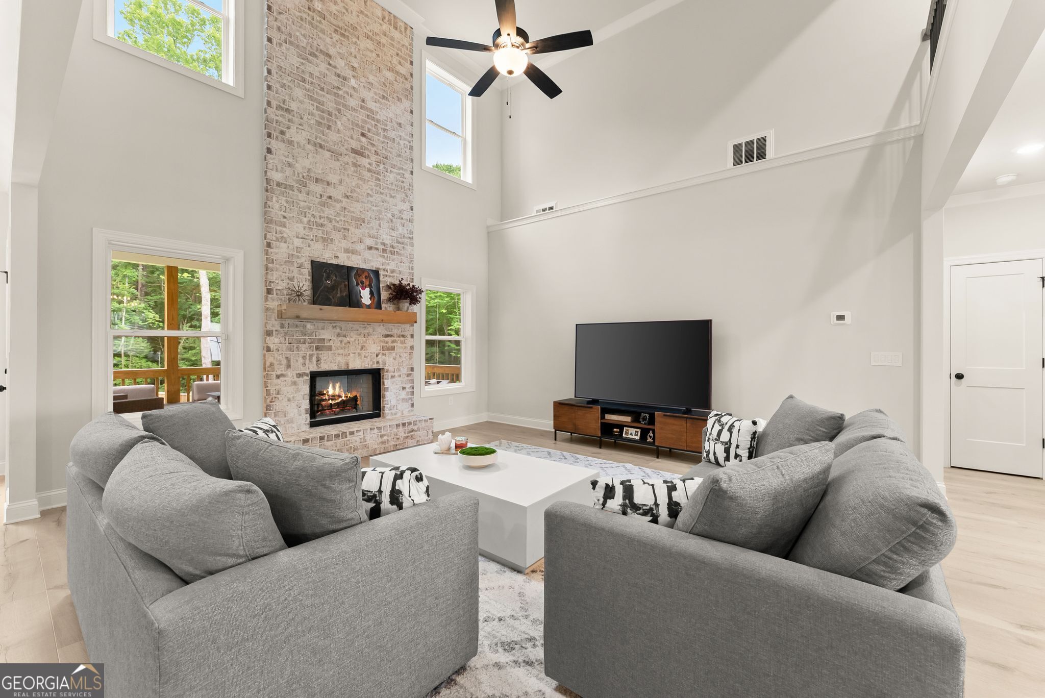 1081 Holly Drive