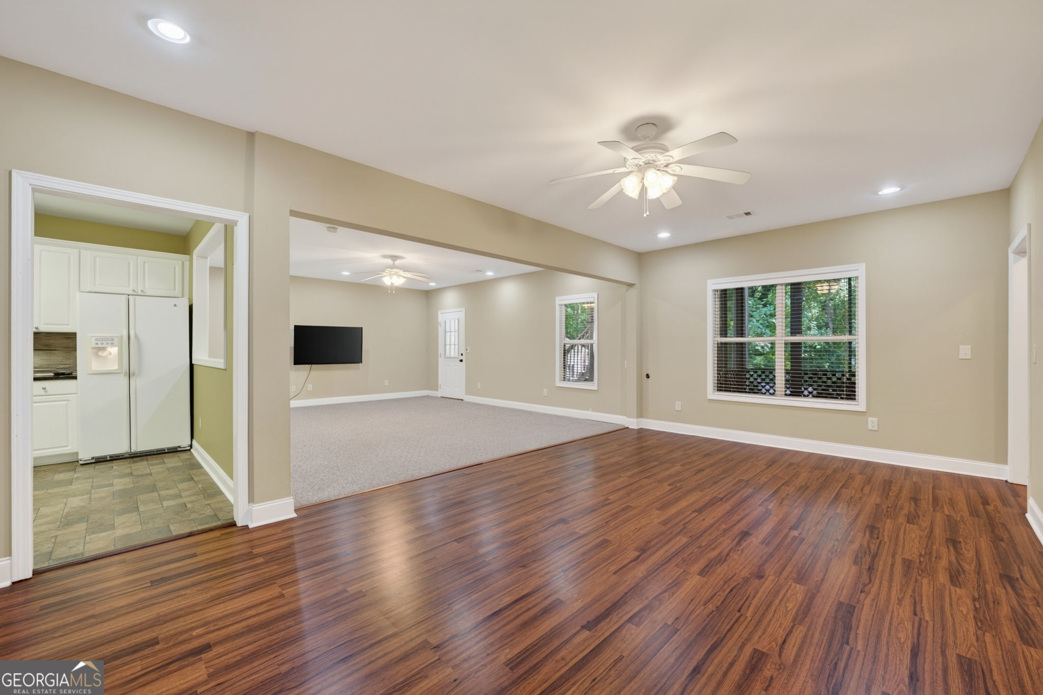 825 Harvest Lane