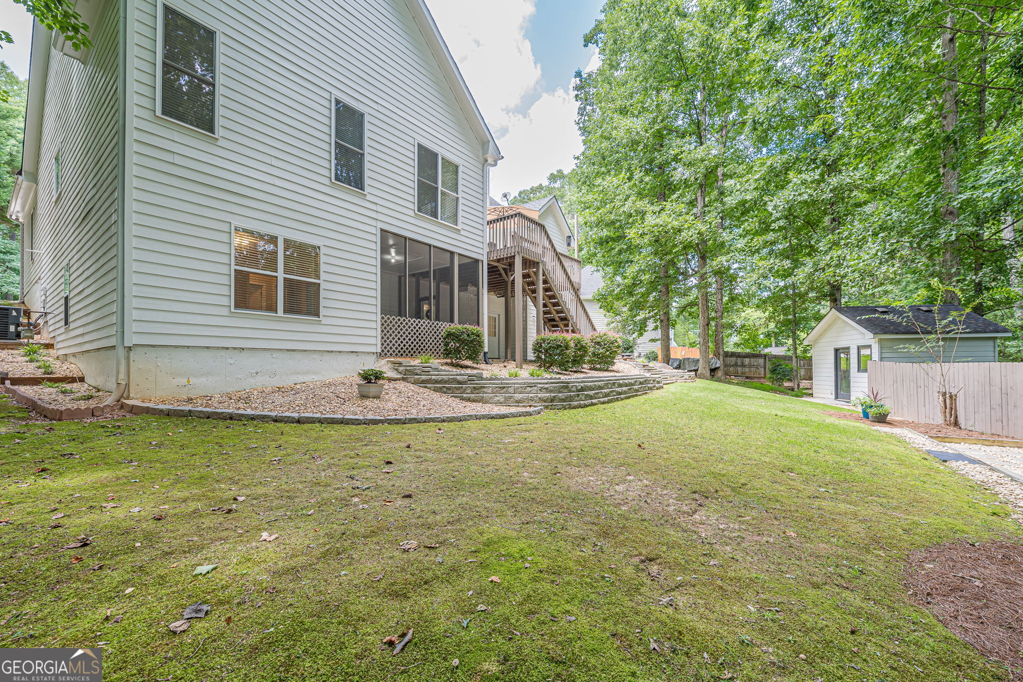 825 Harvest Lane