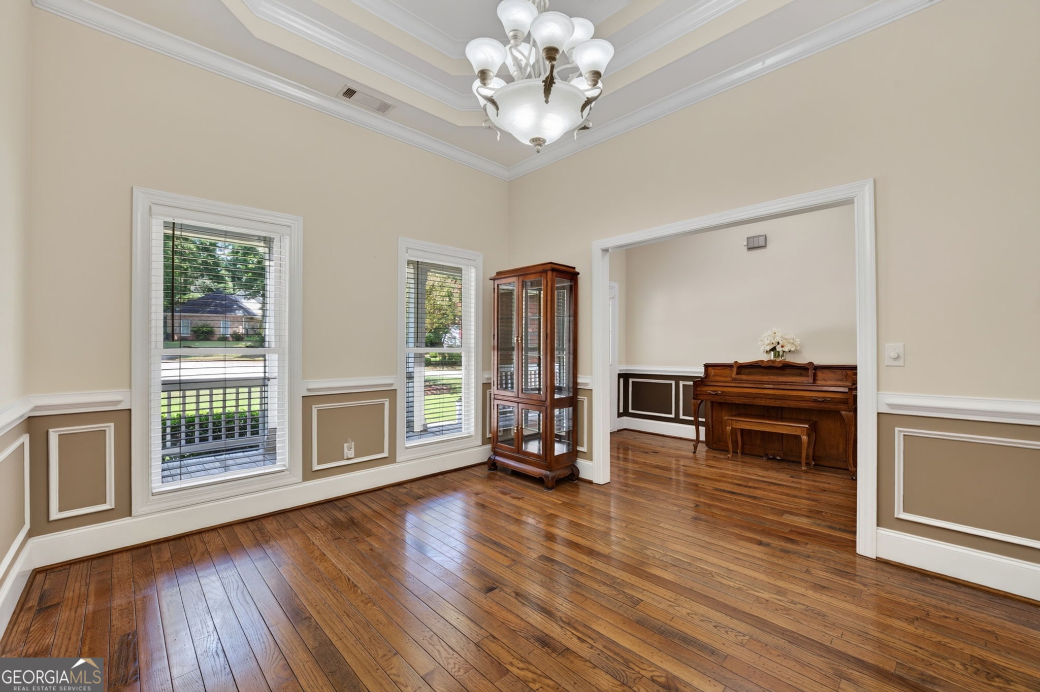 825 Harvest Lane