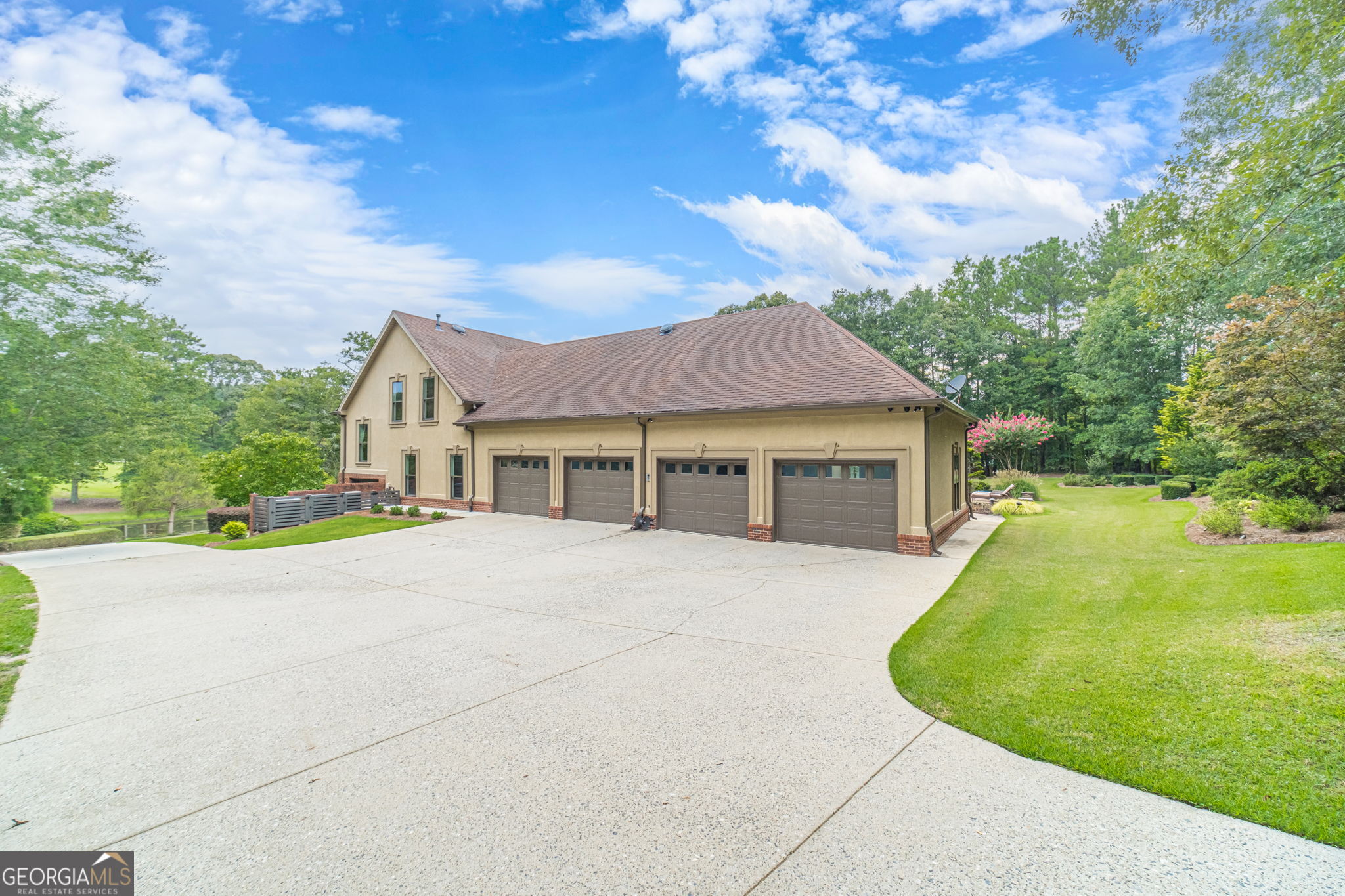 1601 Broadnax Mill Road
