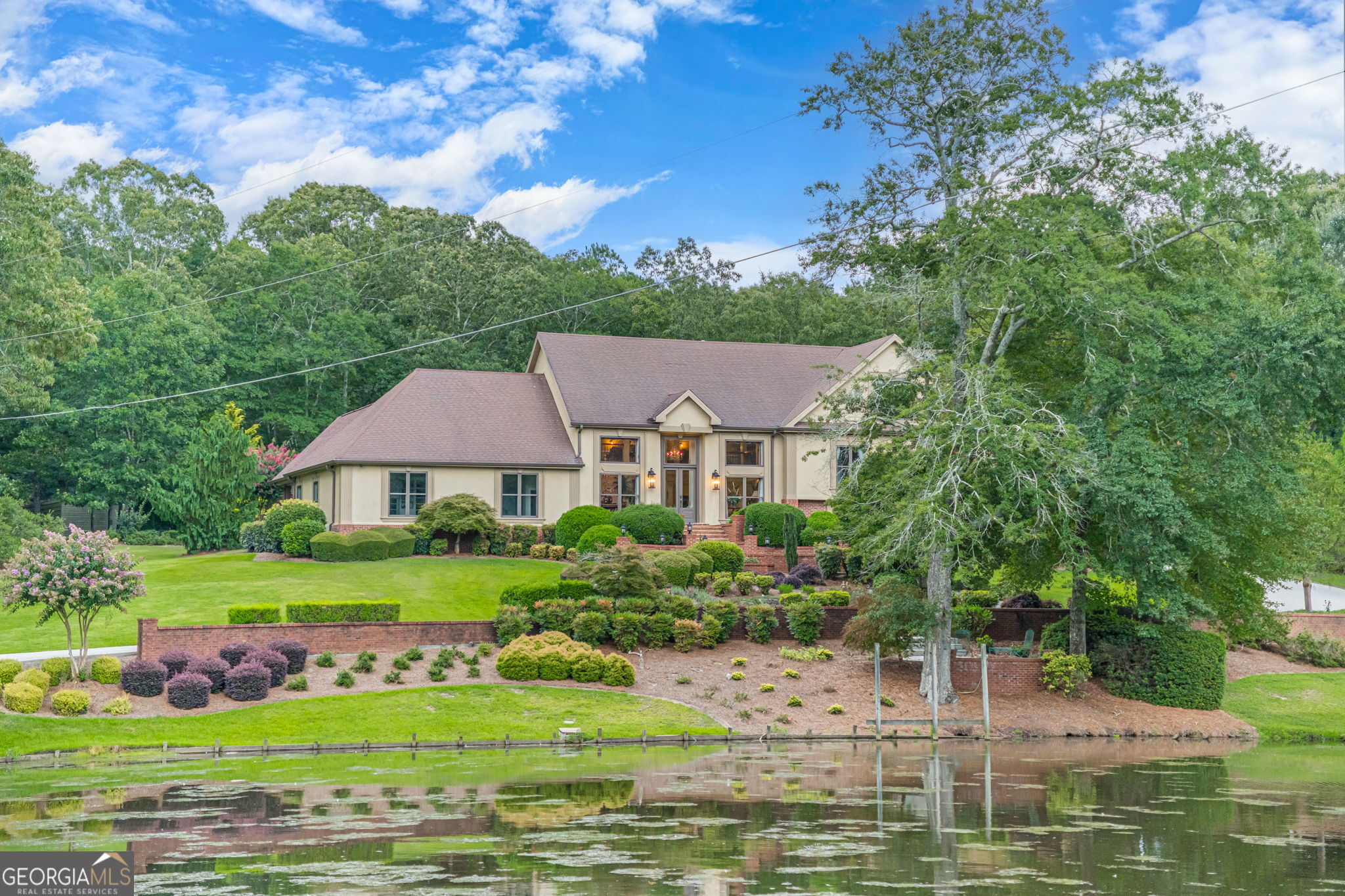 1601 Broadnax Mill Road
