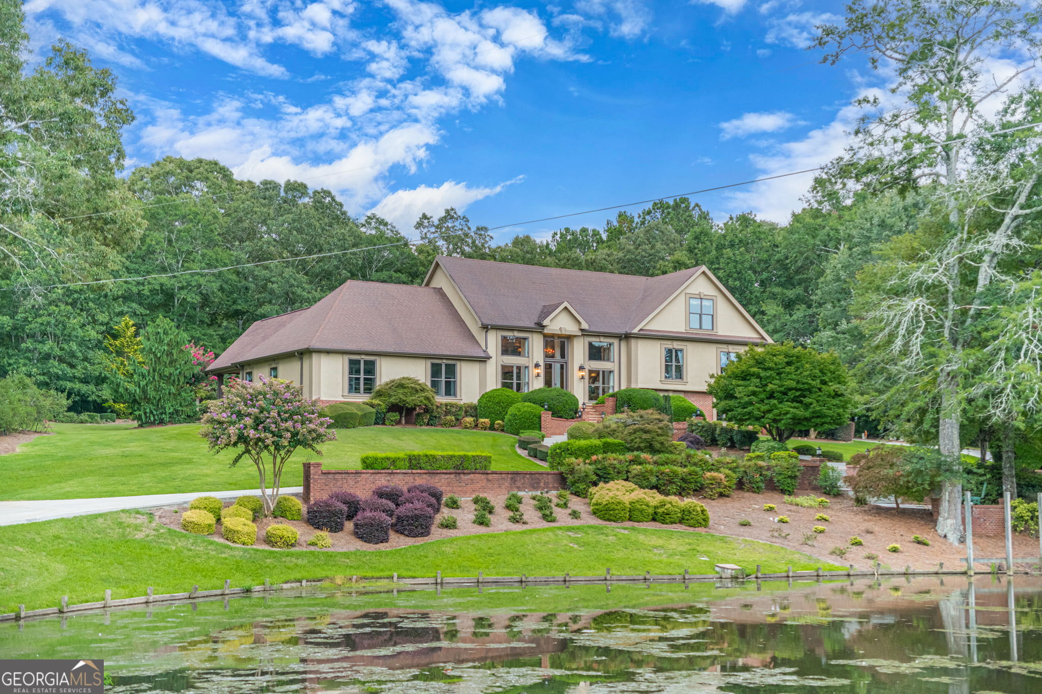 1601 Broadnax Mill Road