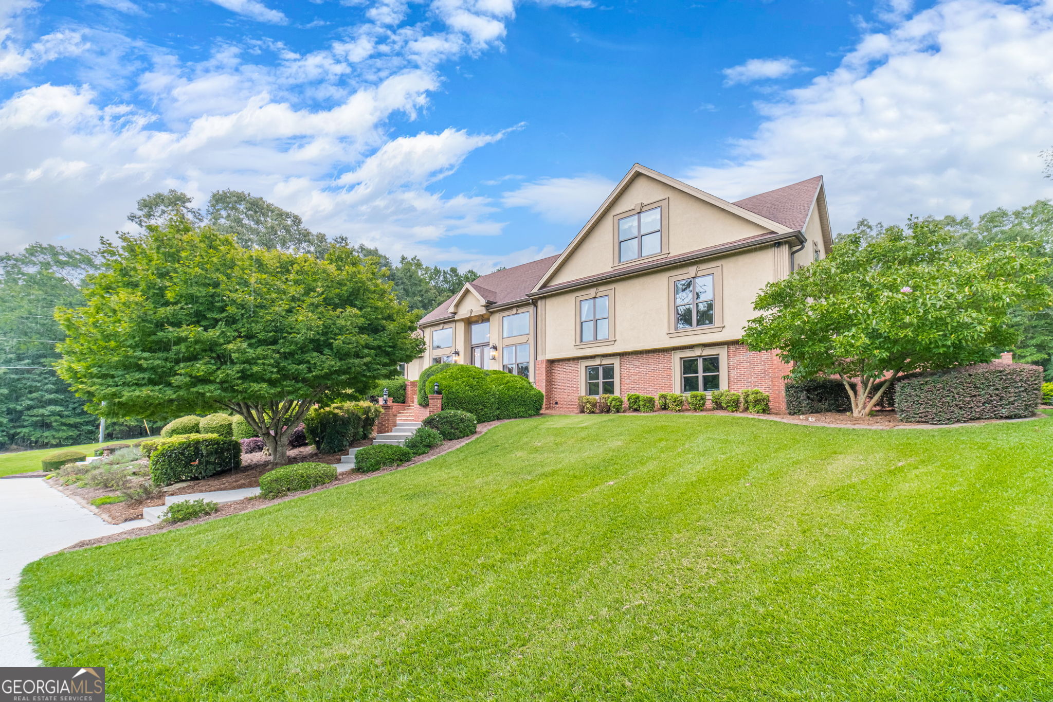 1601 Broadnax Mill Road