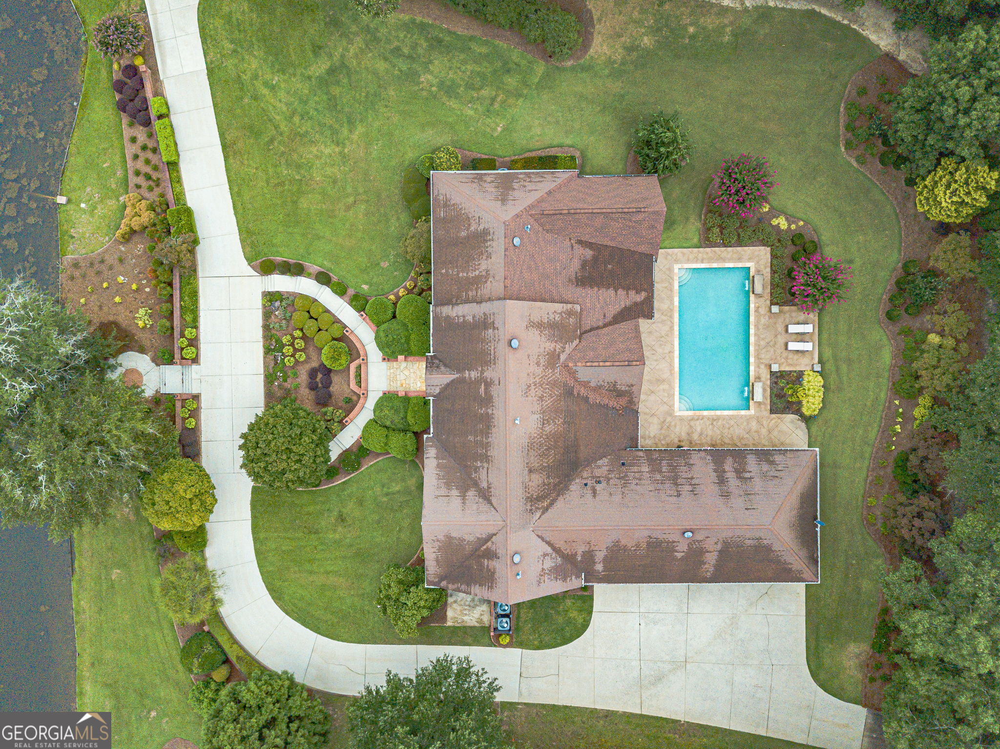 1601 Broadnax Mill Road
