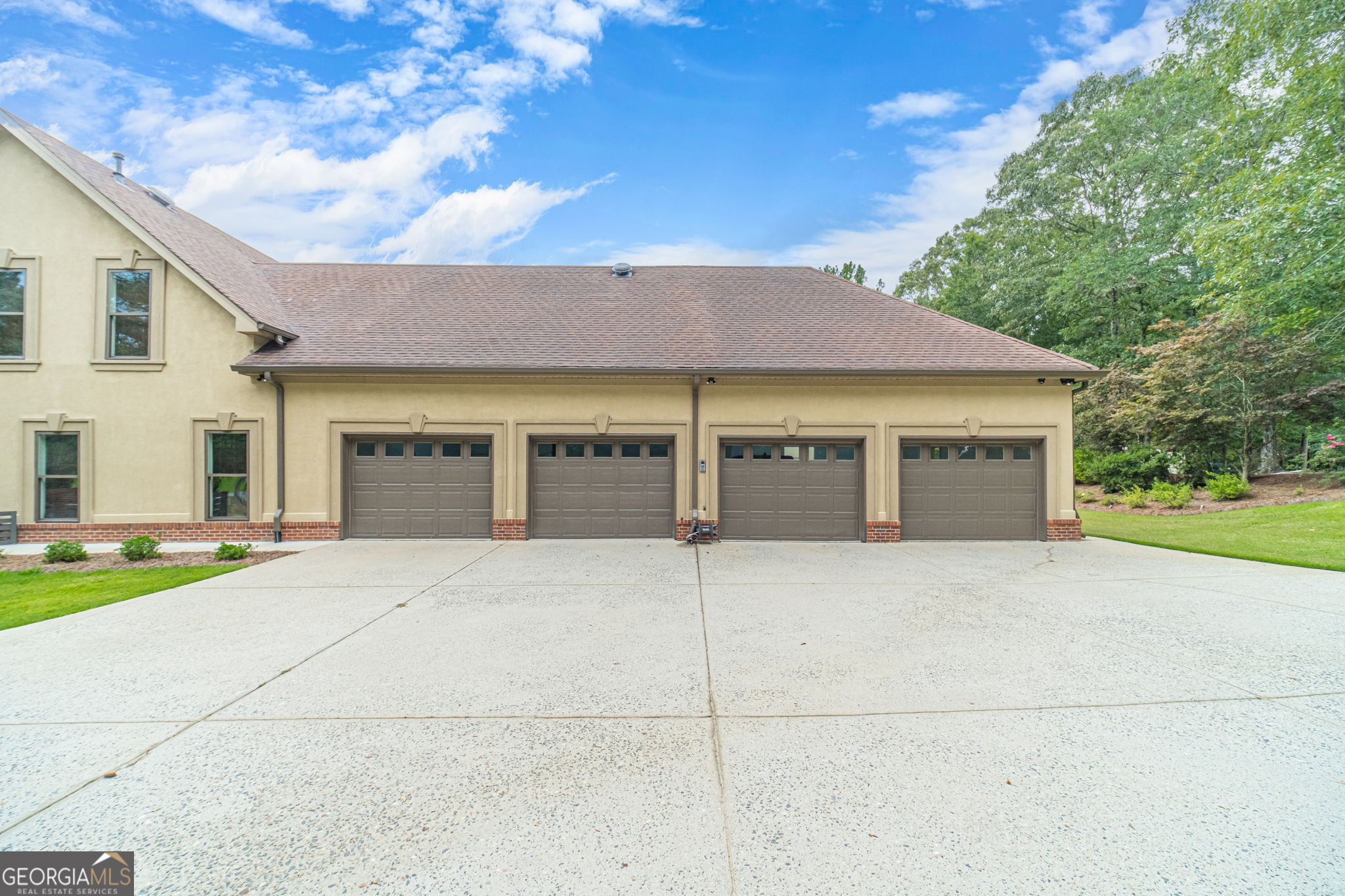 1601 Broadnax Mill Road