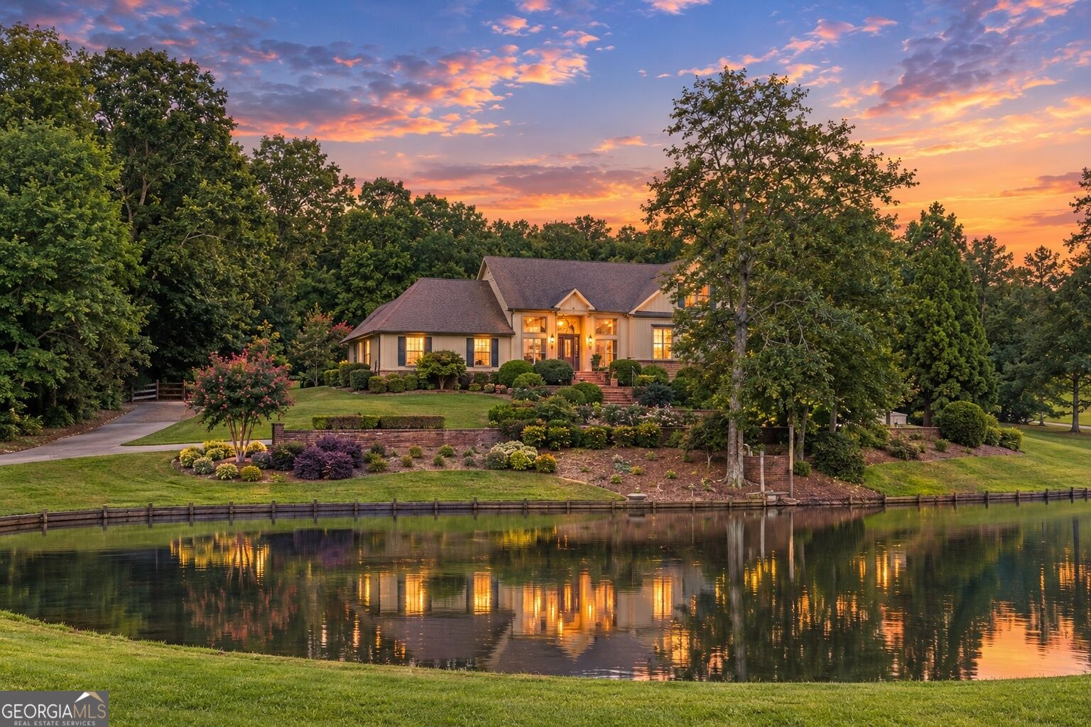 1601 Broadnax Mill Road