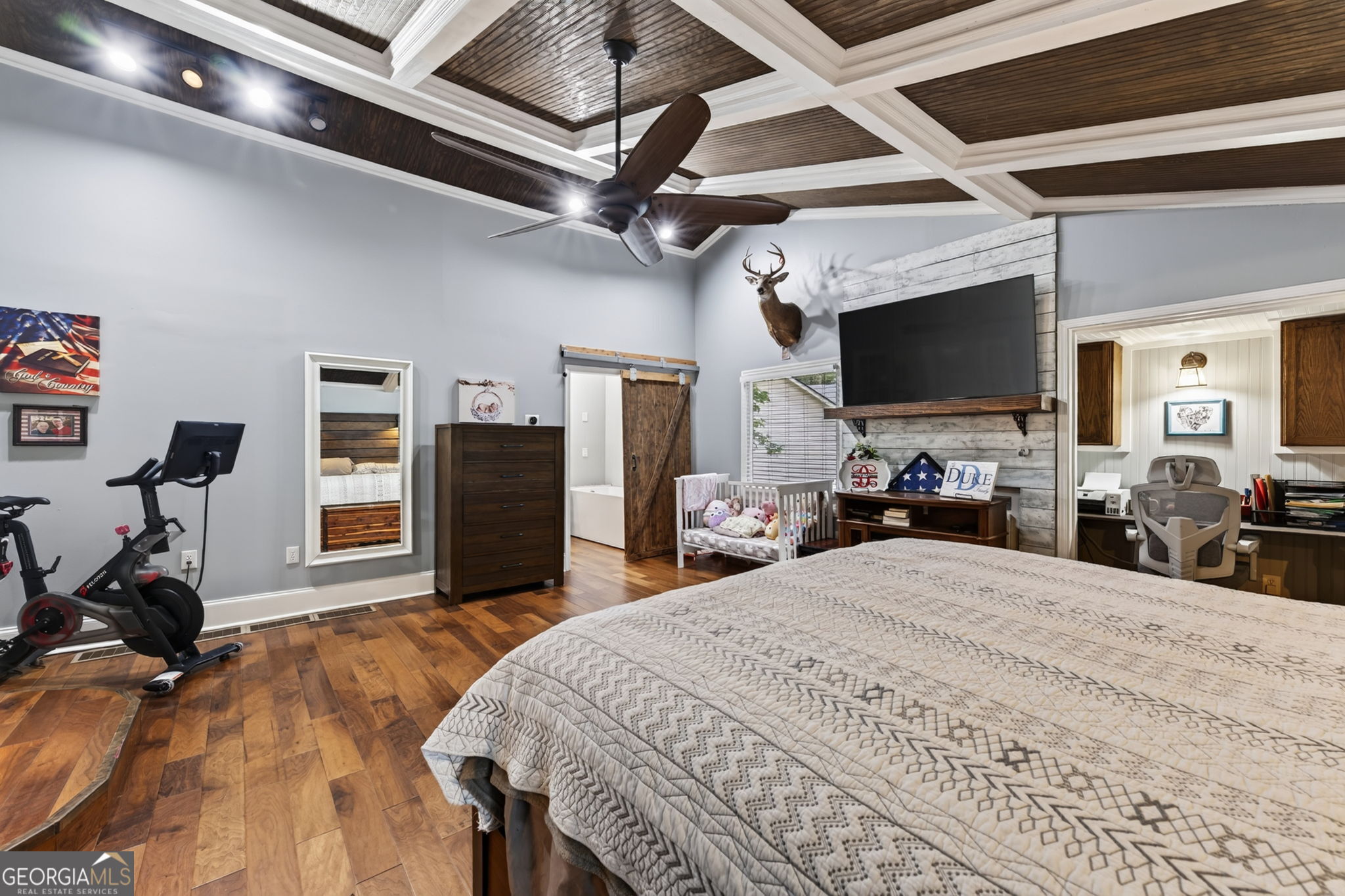489 Pelican Circle