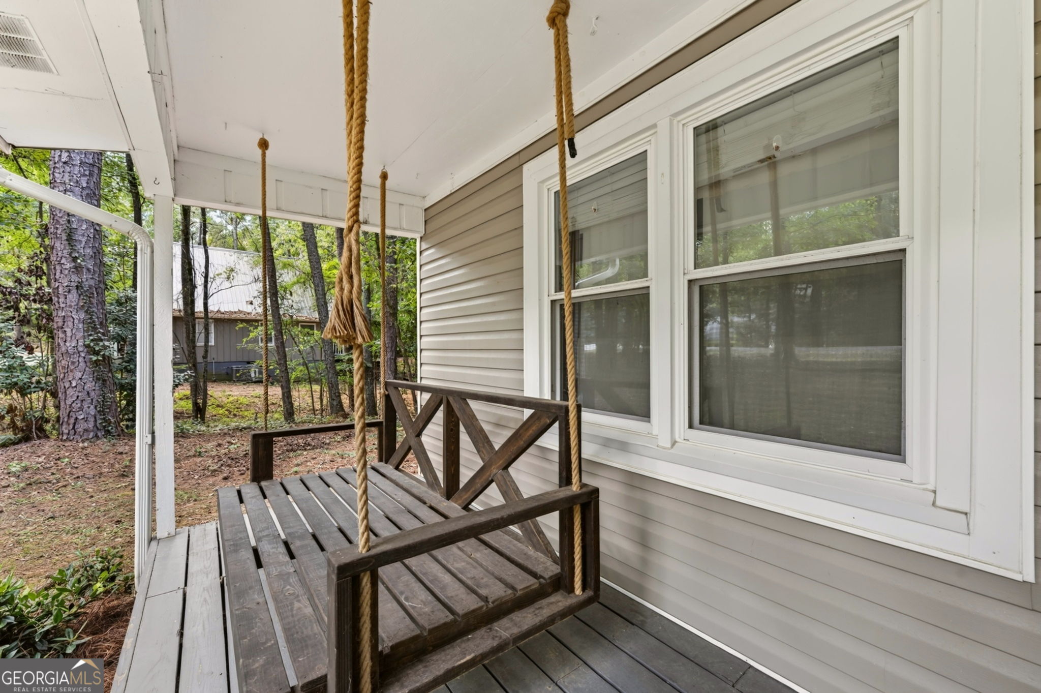 489 Pelican Circle