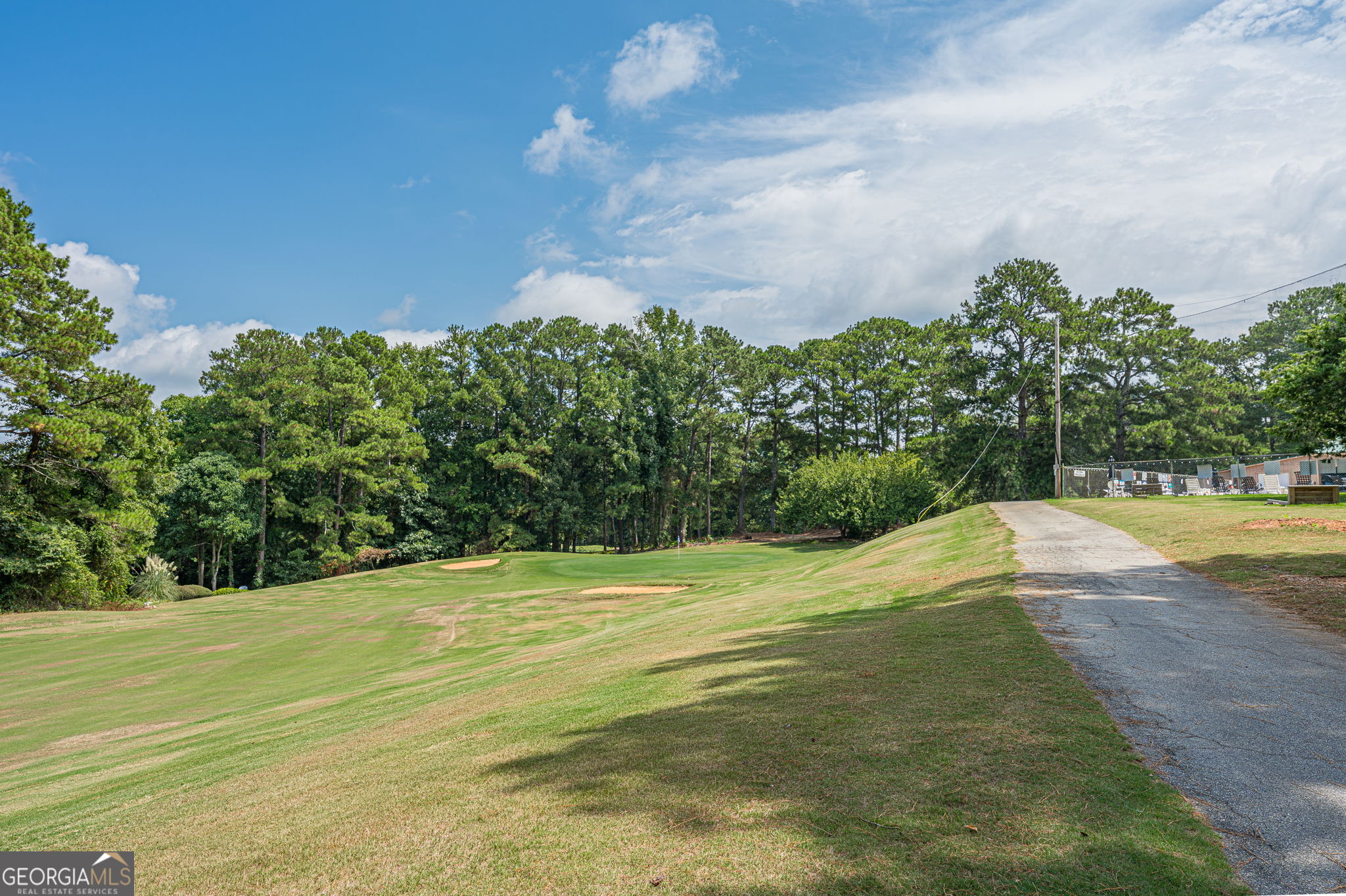 489 Pelican Circle