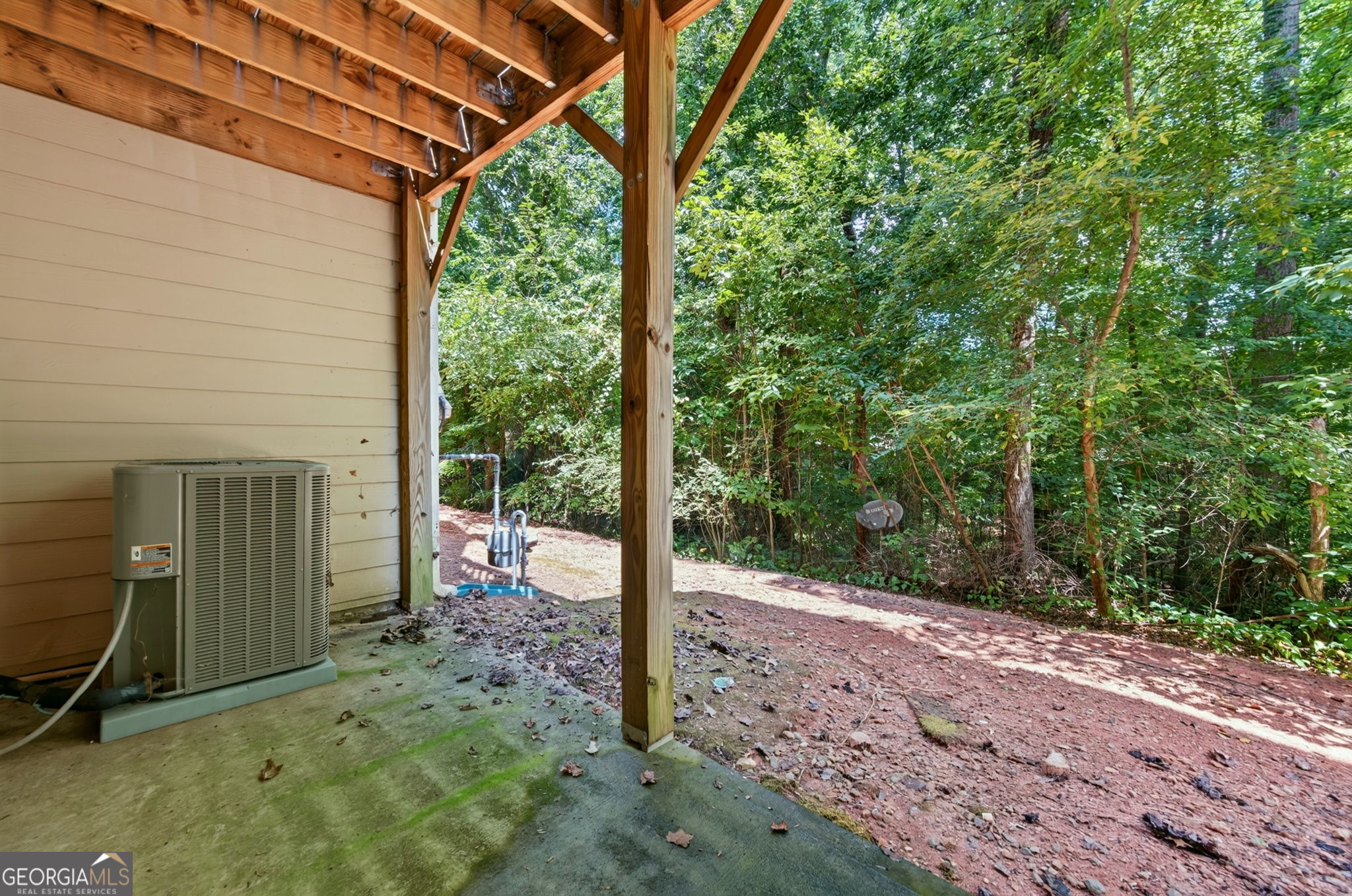 877 Whittington Parkway SW