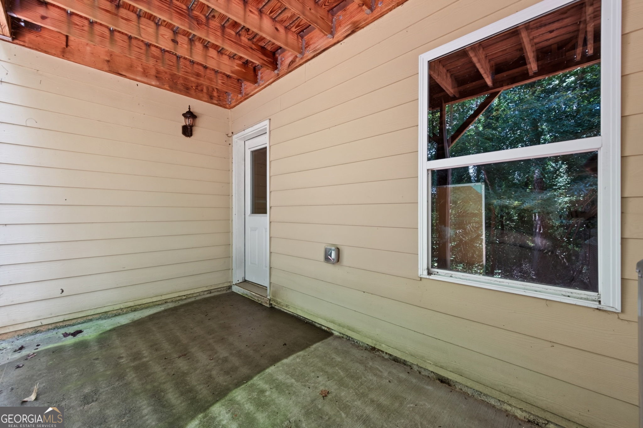 877 Whittington Parkway SW