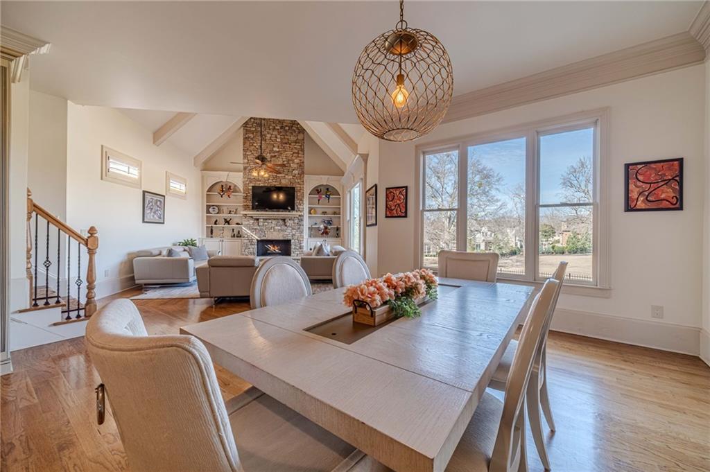 2262 Crimson King Drive