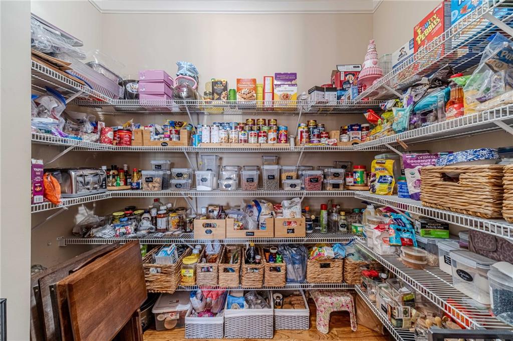 2262 Crimson King Drive