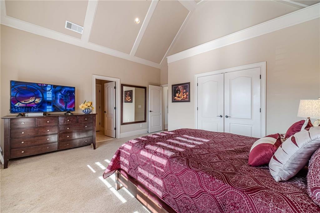 2262 Crimson King Drive