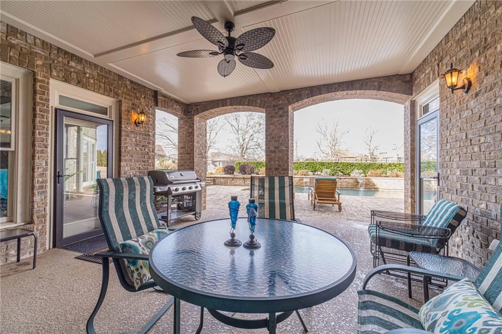 2262 Crimson King Drive