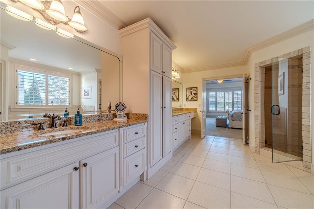 2262 Crimson King Drive