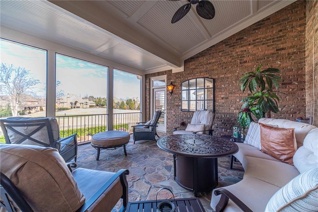 2262 Crimson King Drive