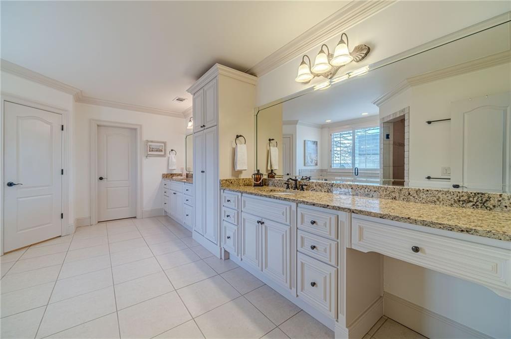 2262 Crimson King Drive